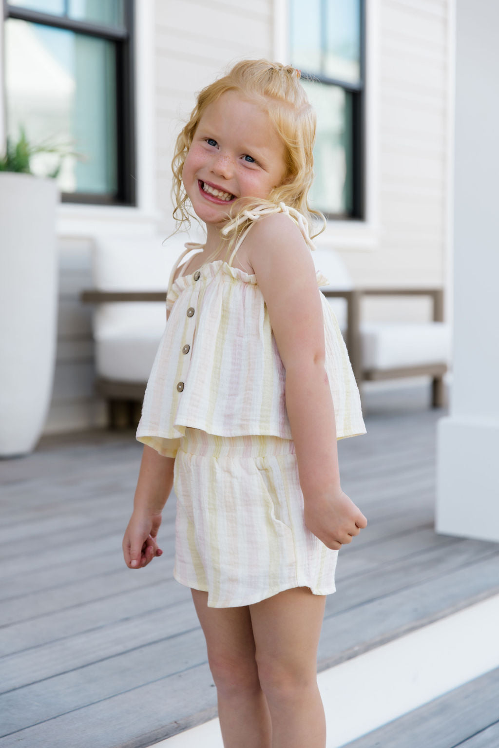 Kids' Striped Gauze Printed Postcard Set - Soft & Comfortable Outfit for Boys & Girls - Perfect for Playdates, School, and Family Photos