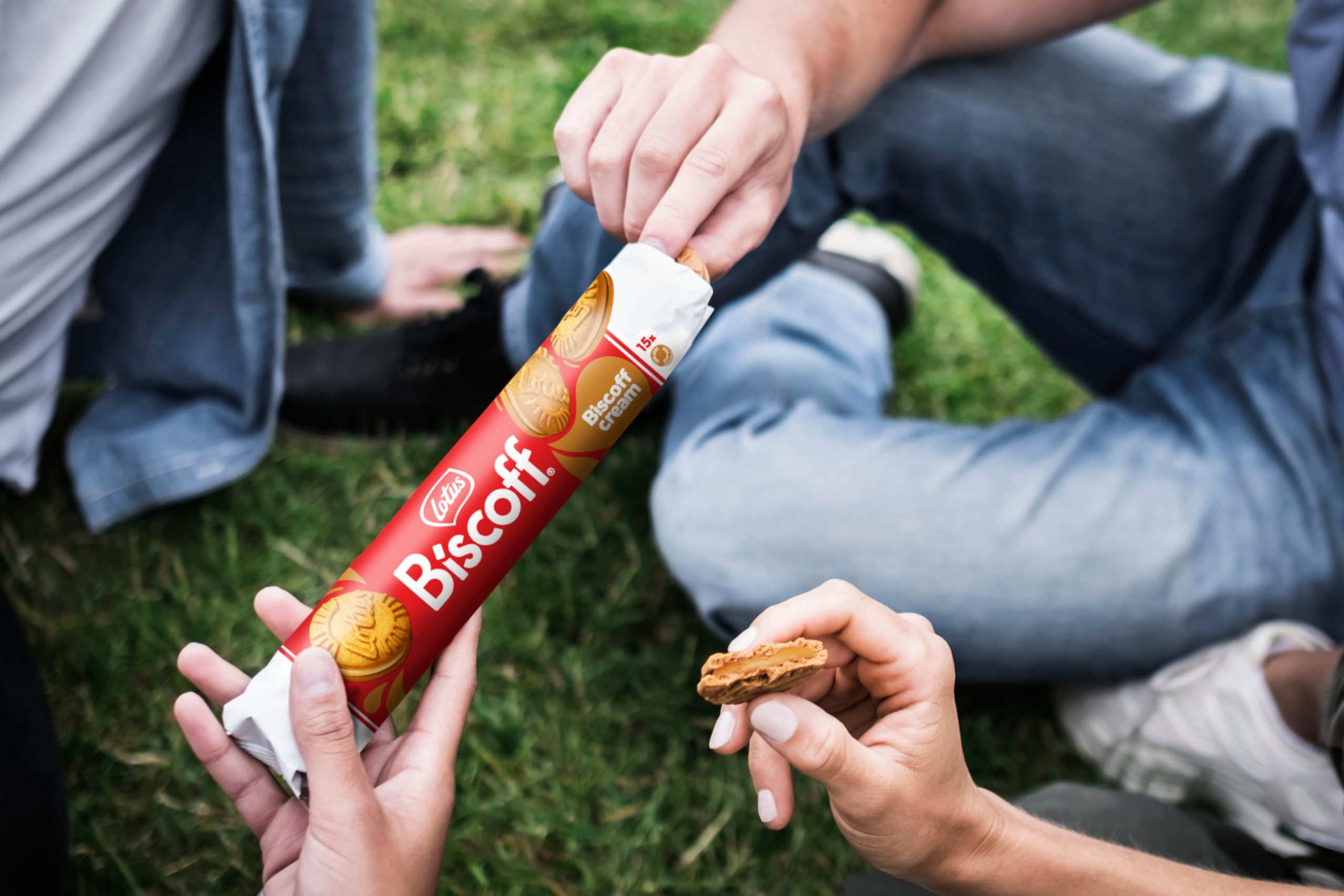 Lotus Biscoff Sandwich Cookies with Biscoff Cream - 15 Cookies per Pack, 5.29 Ounce (Pack of 9) | Perfect for Snacking, Coffee Pairing & Gift Giving