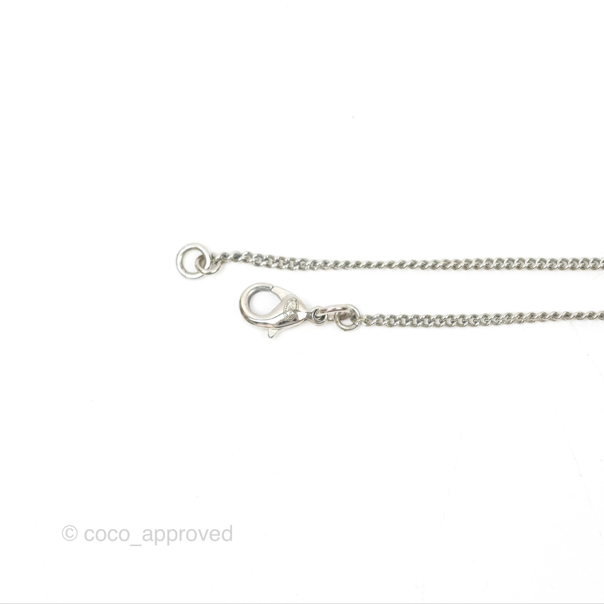 Chanel CC Pearl Necklace Silver Tone 12V - Elegant Fashion Jewelry for Women | Perfect for Parties, Weddings & Special Occasions