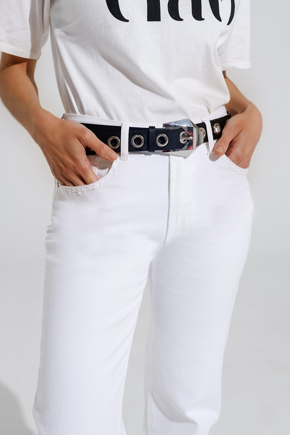 Stretch Denim Straight Leg Jeans with 5 Pockets in White - Perfect for Casual Wear, Office Outfits & Everyday Comfort
