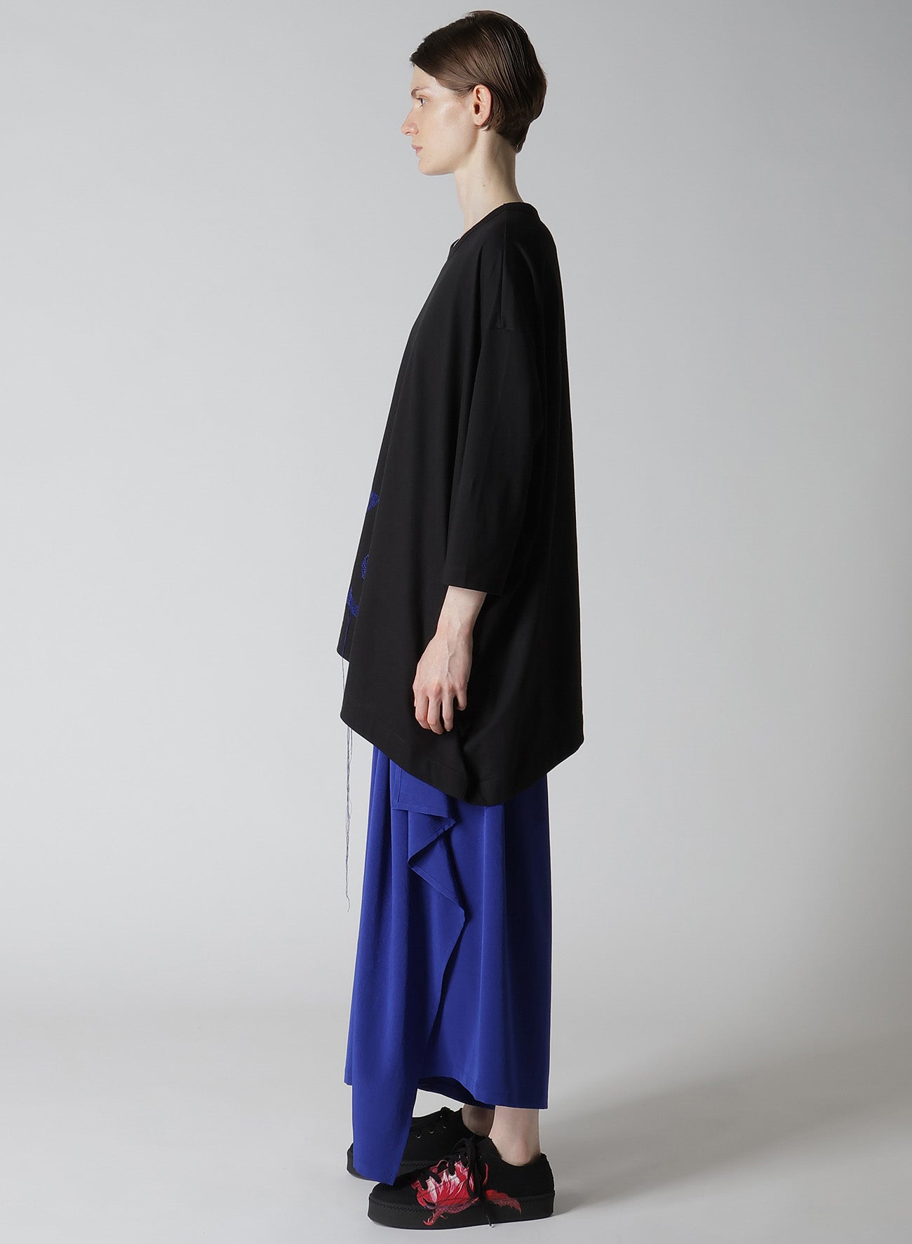 Y's Logo Stitch Asymmetric Drape Cotton Jersey T-Shirt - Casual Wear for Women, Street Style Fashion, Everyday Comfort