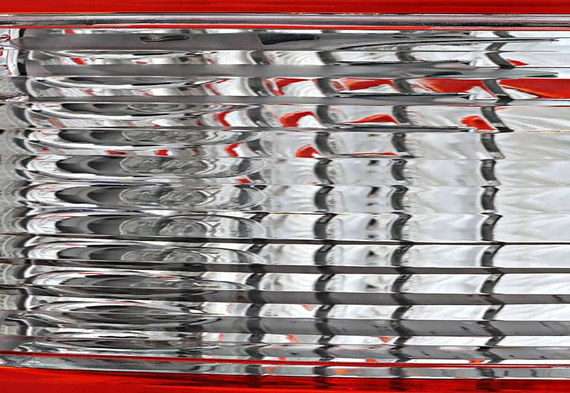 Jeep Grand Cherokee Tail Lights Lamps Set - Driver & Passenger Side (2011-2013 Models) - Perfect for Replacement, Upgrades & Nighttime Safety Driving