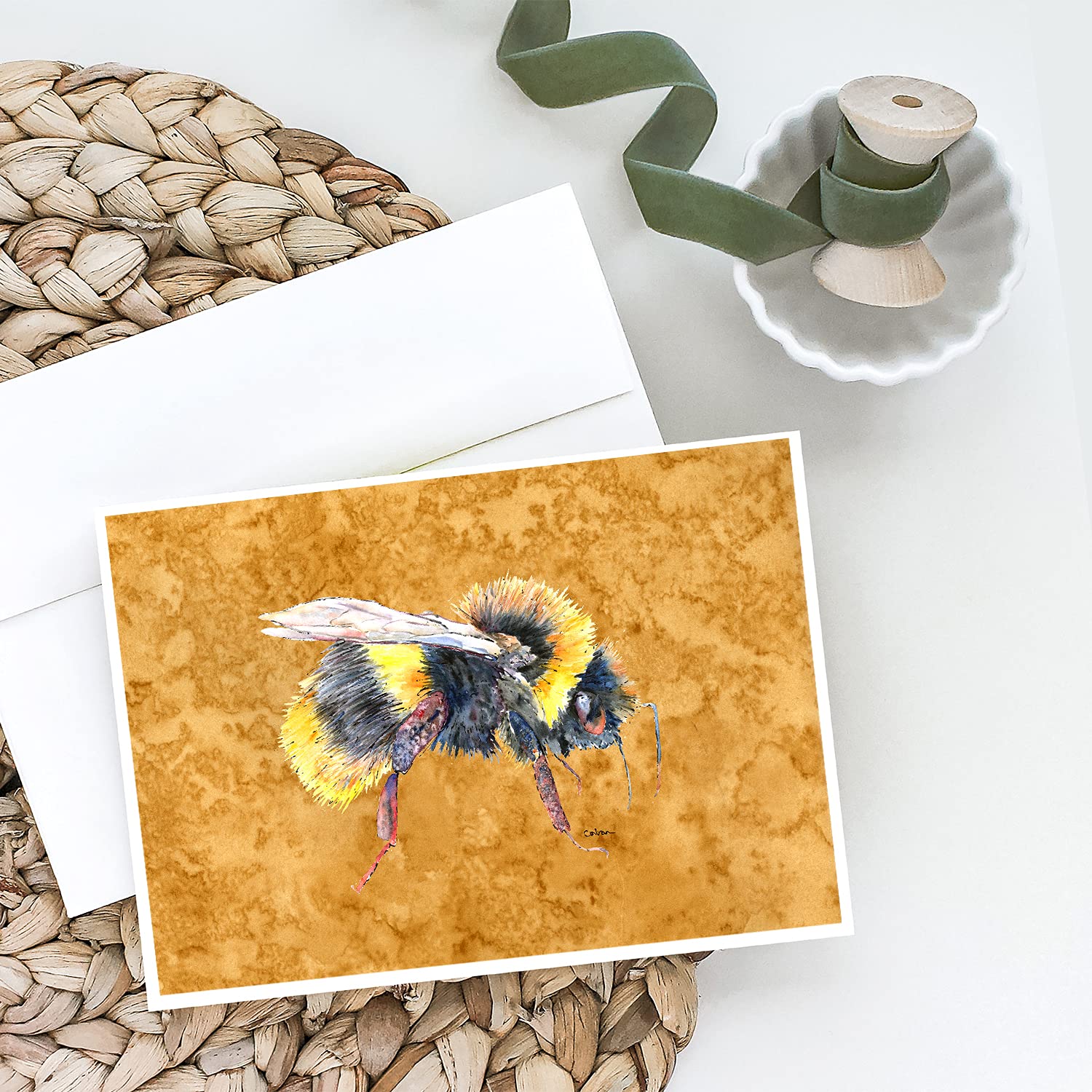 Caroline's Treasures 8850GCA7P Bee on Gold Blank Greeting Cards - Pack of 8 A7 Size (5x7) Note Cards with Envelopes - Whimsical Design for Birthday, Thank You, Wedding & Everyday Greetings