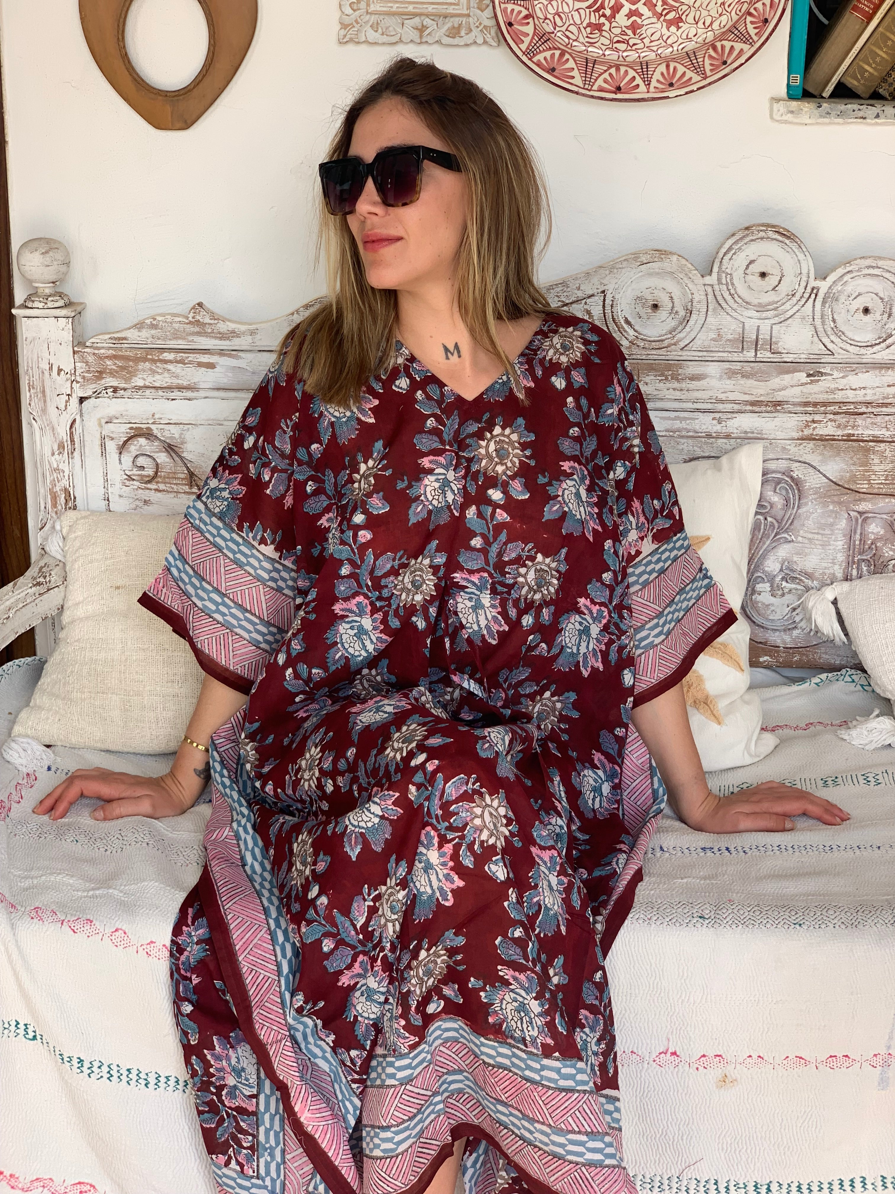 Stylish Women's Beach Kaftan Cover Up - Lightweight Summer Swimwear Cover Dress for Pool, Vacation & Boho Fashion | Perfect for Beach Parties, Resort Wear & Tropical Getaways