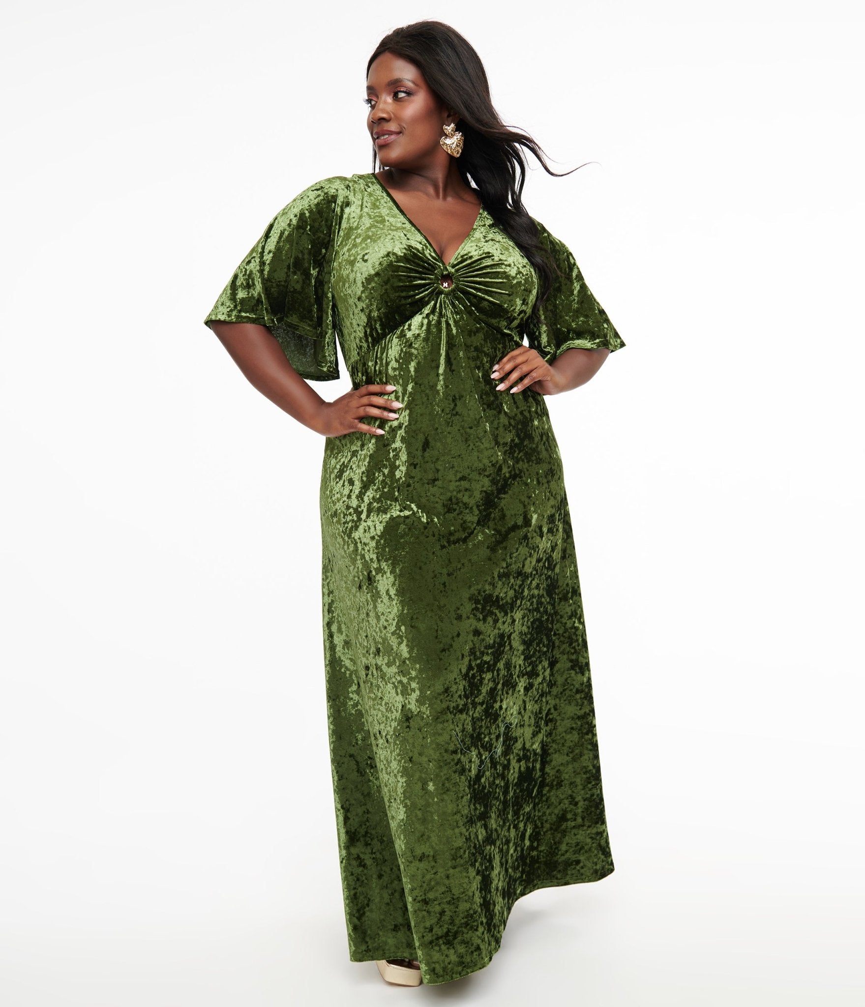 Smak Parlour Plus Size 1970s Vintage Mossy Green Velvet Cutout Maxi Dress for Women - Boho Chic Evening Gown for Parties, Weddings & Special Occasions