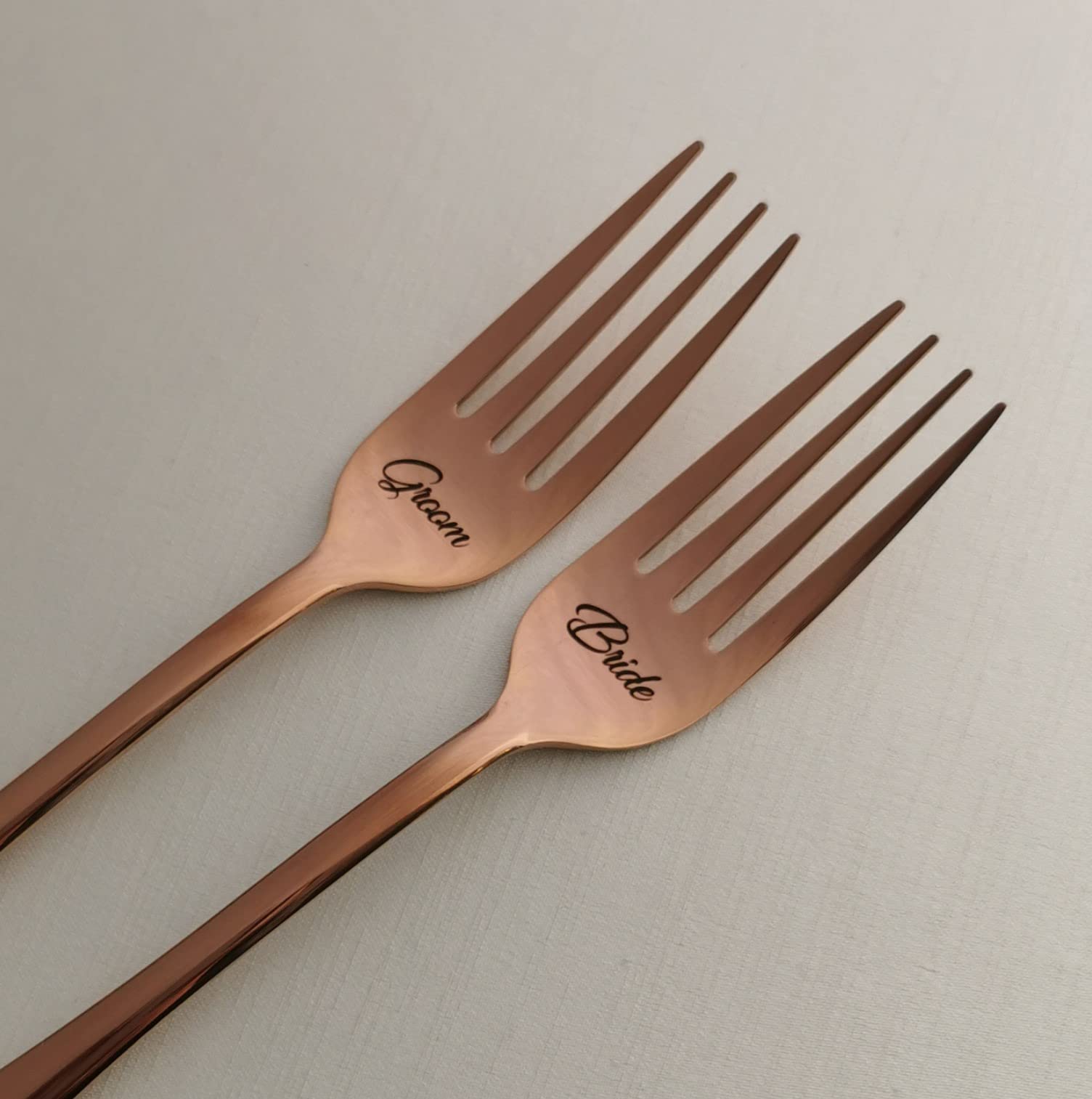 Personalized Rose Gold Cake Pie Pastry Server Set - Engraved Wedding Cake Serving Utensils with Custom Knife & Forks - Anniversary Birthday Bridal Shower Gift - Perfect for Wedding Receptions, Birthday Parties & Special Events