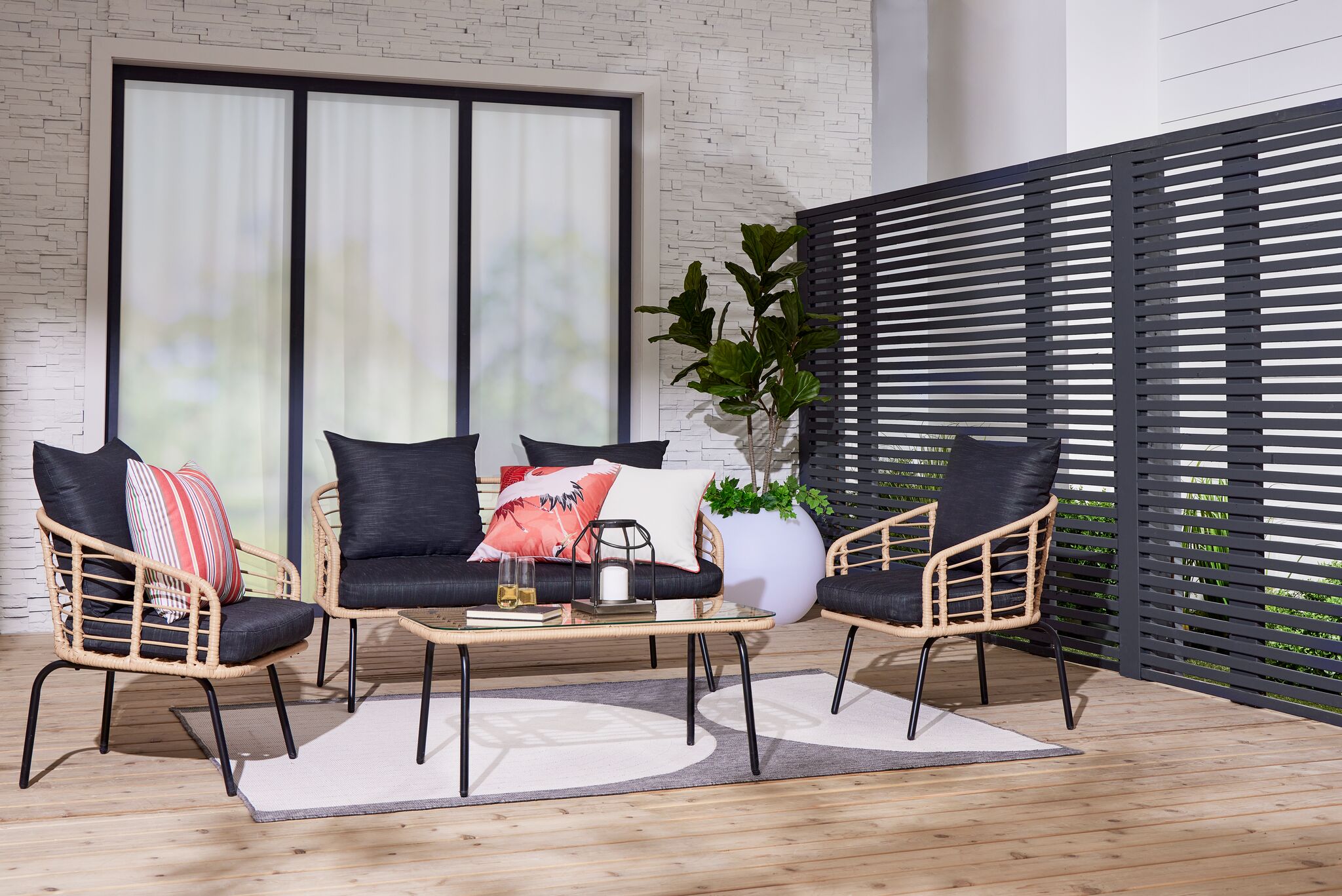 Belize 4-Piece Outdoor Patio Conversation Set - Beige & Black Wicker Furniture for Garden, Backyard, Poolside or Balcony Relaxation