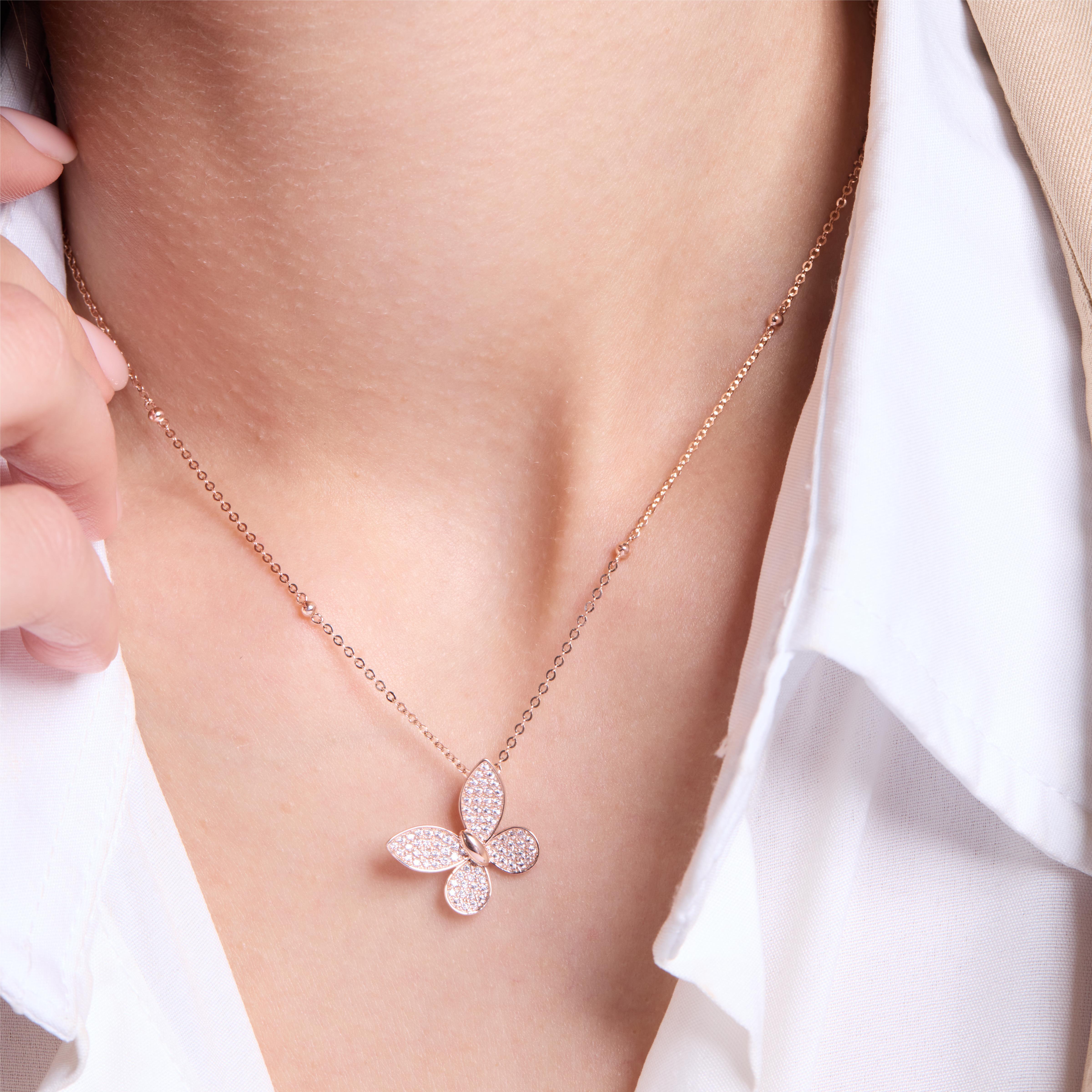 Dreamy Butterfly Rose Gold Pendant Necklace for Women - Elegant 18K Gold Plated Jewelry Gift for Her - Perfect for Valentine's Day, Anniversary & Special Occasions
