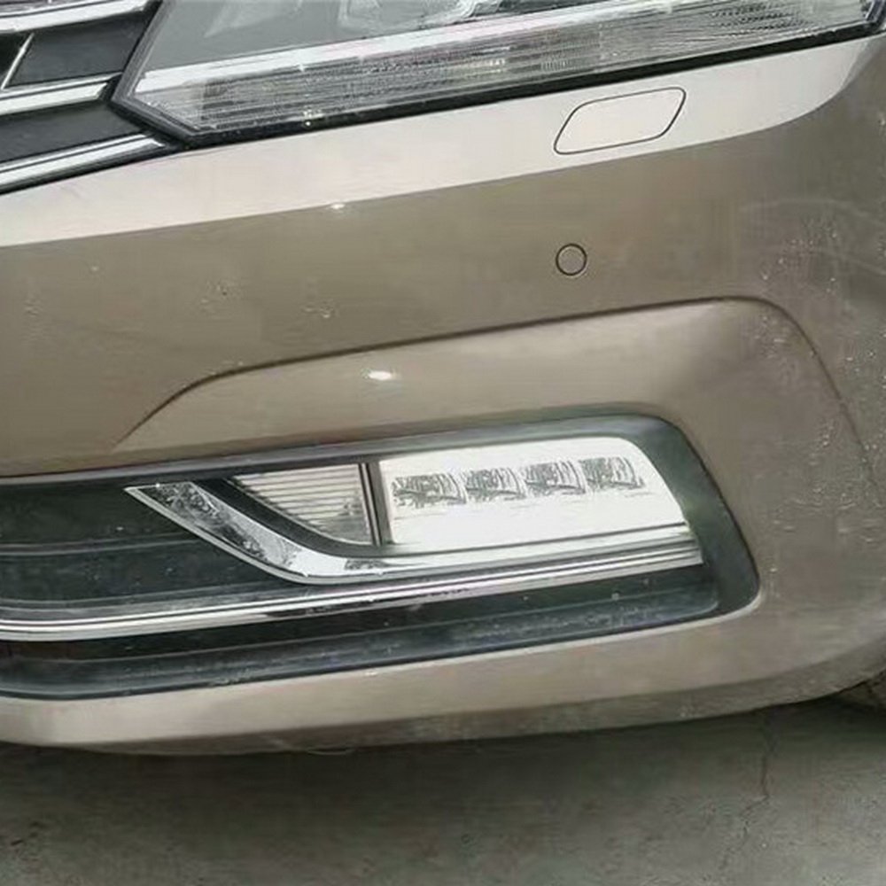 Volkswagen Passat 2016-2017 LED Daytime Running Lights (DRL) with Yellow Turn Signal - Durable Fog Lamps for Enhanced Visibility & Safety - Perfect for Night Driving and Low Visibility Conditions
