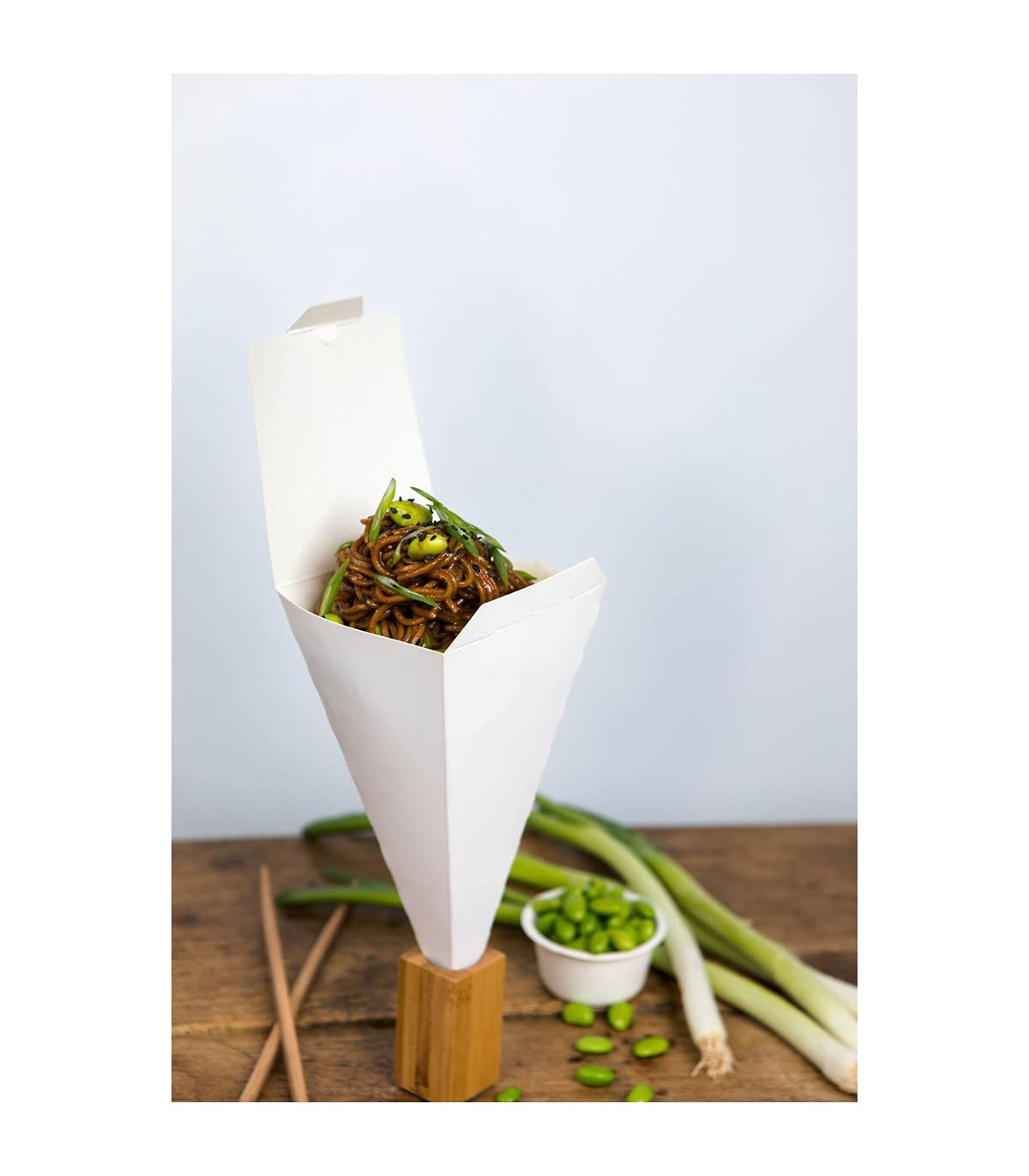 PacknWood 210SCONE 3.5 x 3.5 Inch White Closable Snack Cone - Perfect for Parties, Movie Nights, and Snack Serving