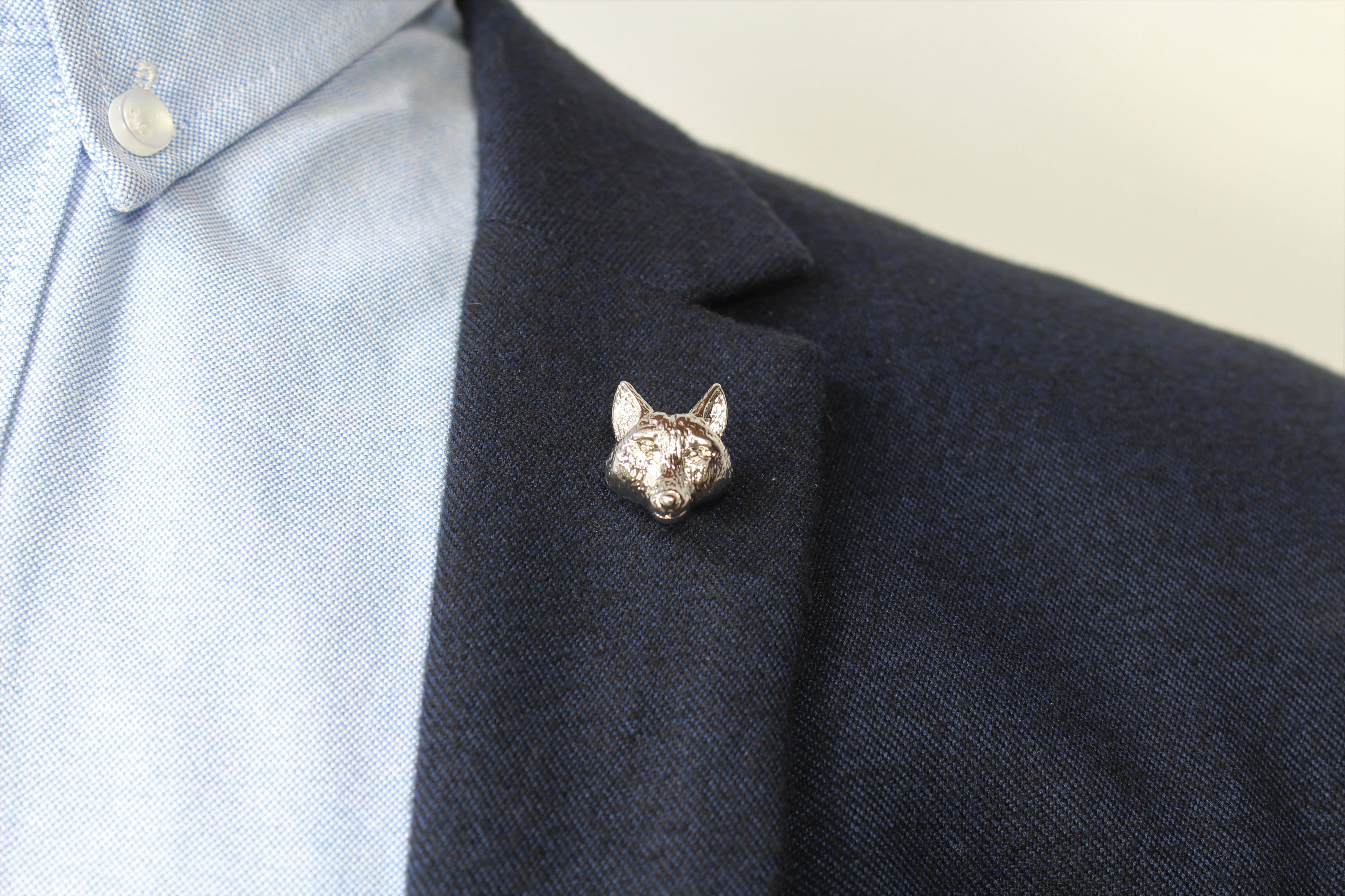 Wolf Head Lapel Pin - Vintage Style Metal Brooch for Suits & Blazers - Perfect for Formal Events, Weddings & Business Attire