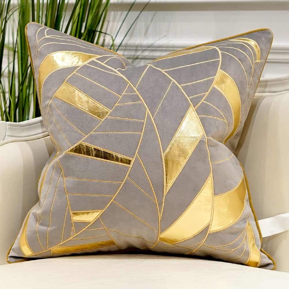 Avigers 18x18 Inch Grey & Gold Striped Cushion Cover - Luxury European Style Decorative Throw Pillow Case for Sofa, Living Room, Bedroom & Car Interior Decor | Perfect for Home Styling, Gift Giving & Cozy Comfort