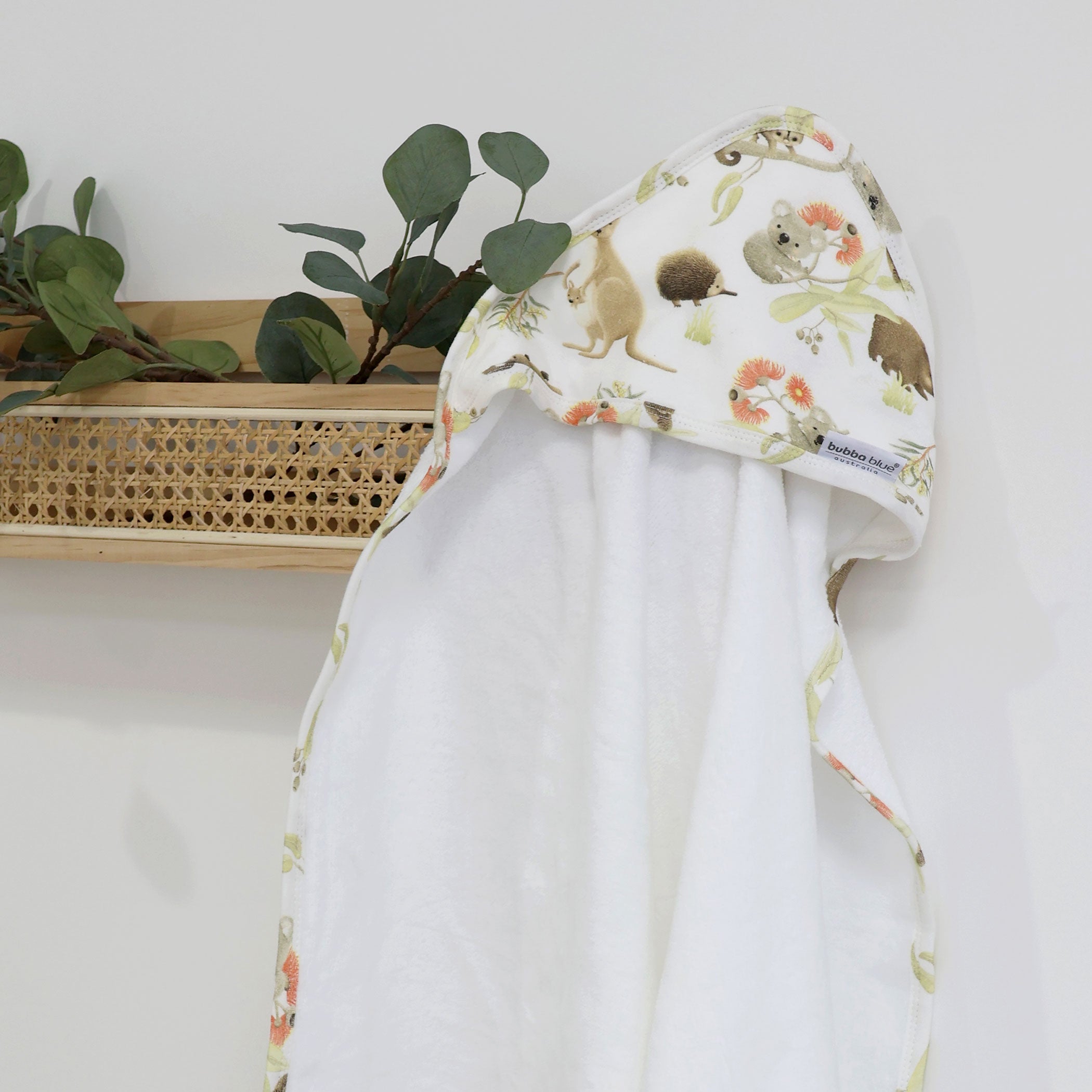 Aussie Animals Hooded Towel for Kids - Soft & Absorbent Baby Bath Towel with Kangaroo & Koala Design - Perfect for Bath Time, Swimming & Beach Outings
