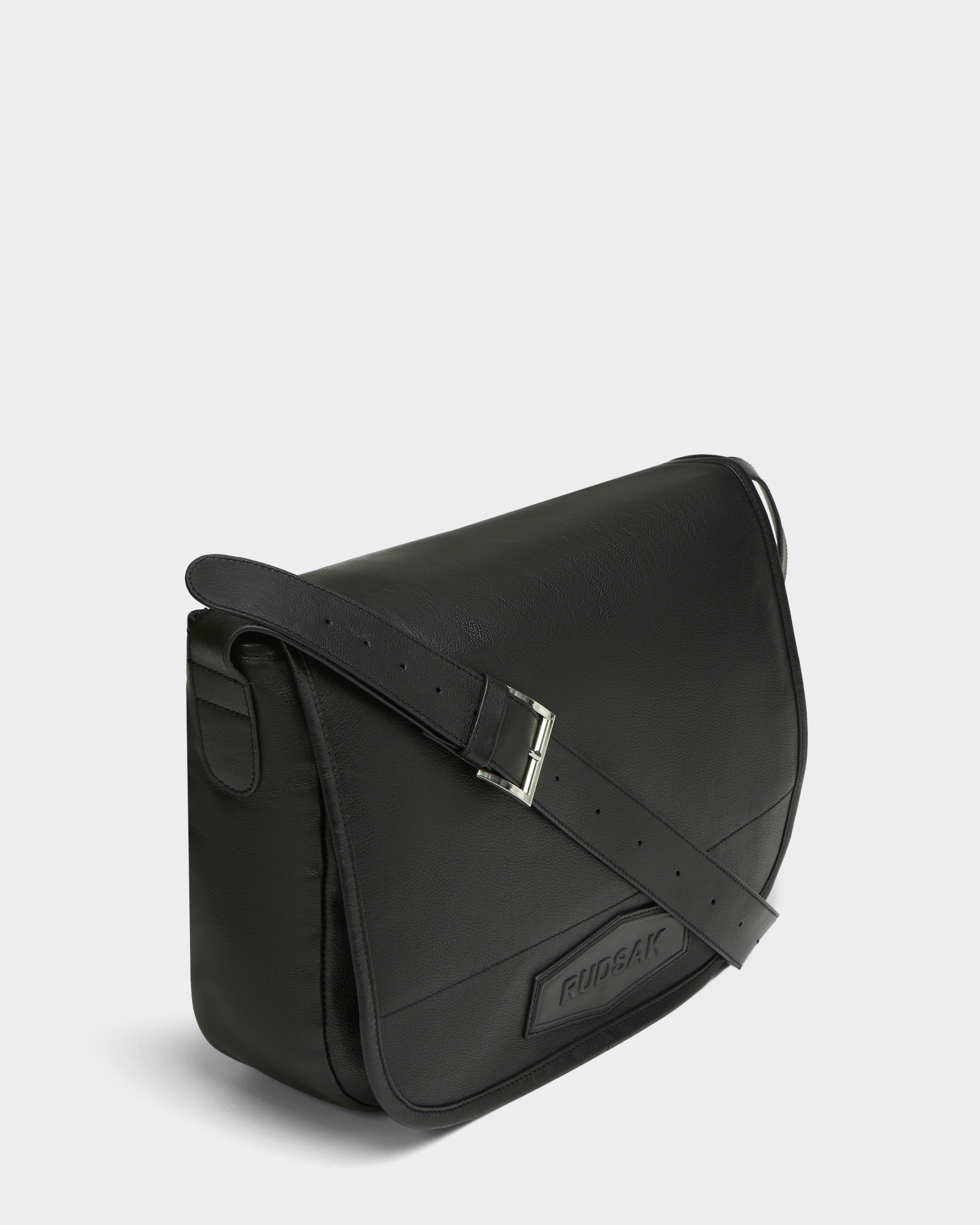 GRAYSON 8324512 Black - Stylish and Durable for Everyday Use | Perfect for Office, Travel, and Casual Wear