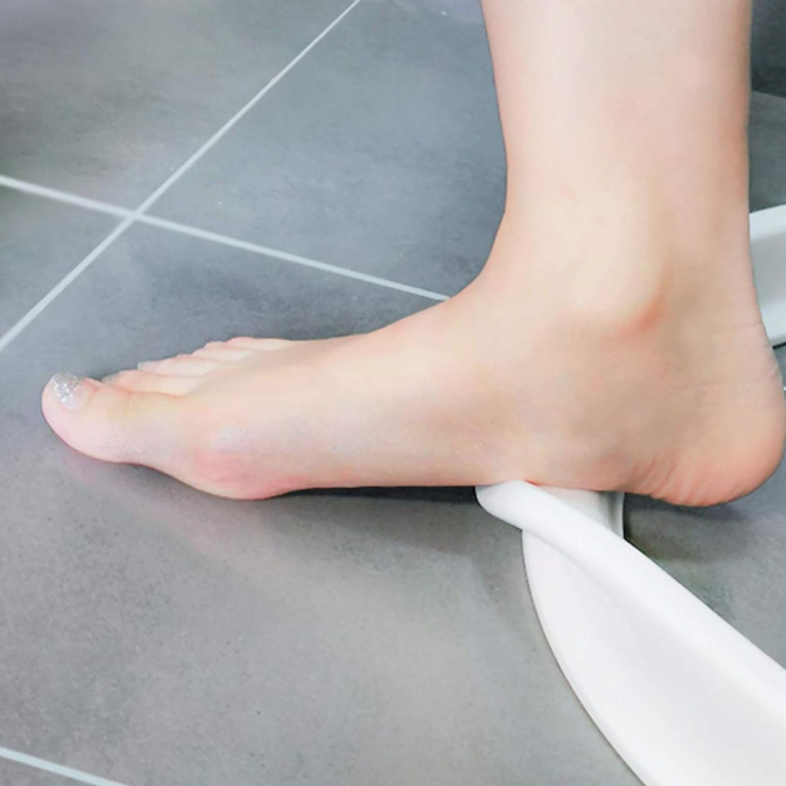 White Shower Hose 2 Meters - Flexible & Durable Bathroom Shower Pipe for Spa, RV, and Home Use