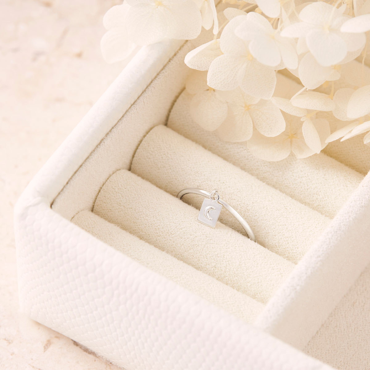 Celestial Charm Ring - Elegant Zodiac Inspired Jewelry for Women | Perfect for Gifts, Birthdays & Special Occasions