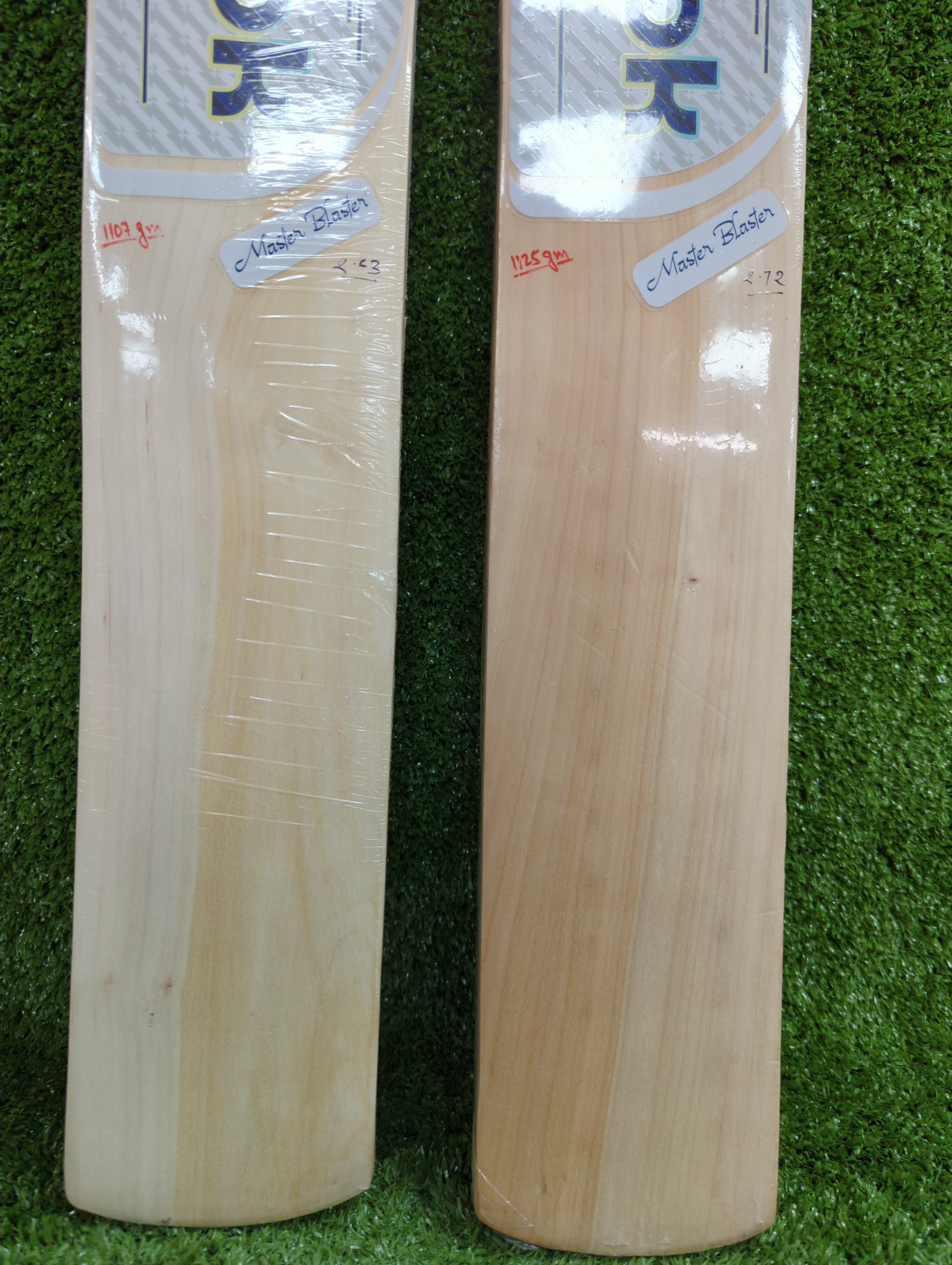 Reebok Master Blaster Kashmir Willow Cricket Bat - Premium Quality for Practice & Matches - Perfect for Cricket Training & Competitive Play
