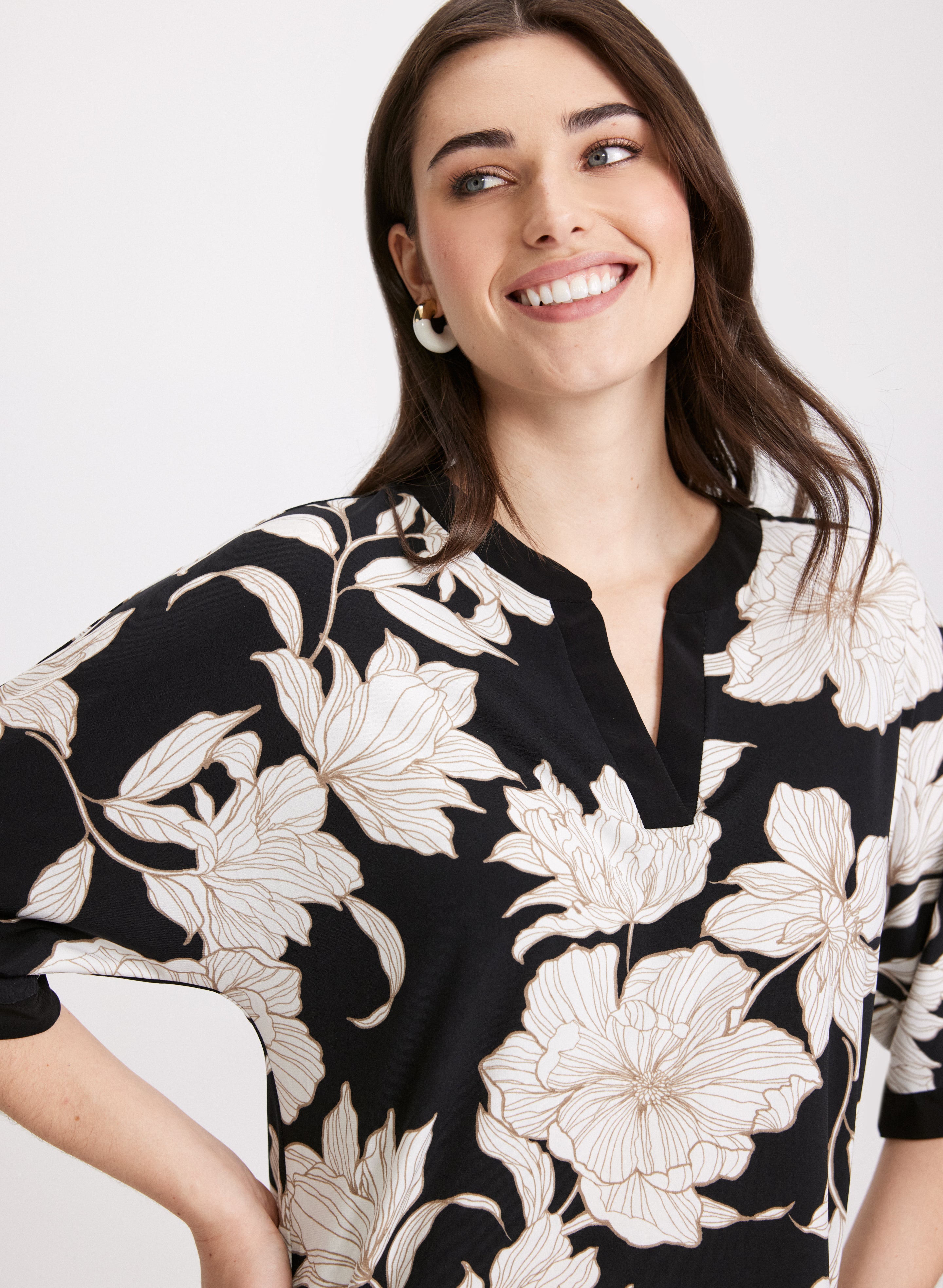 Floral Print Women's Blouse - Stylish Flowy Tops for Spring & Summer | Casual & Office Wear
