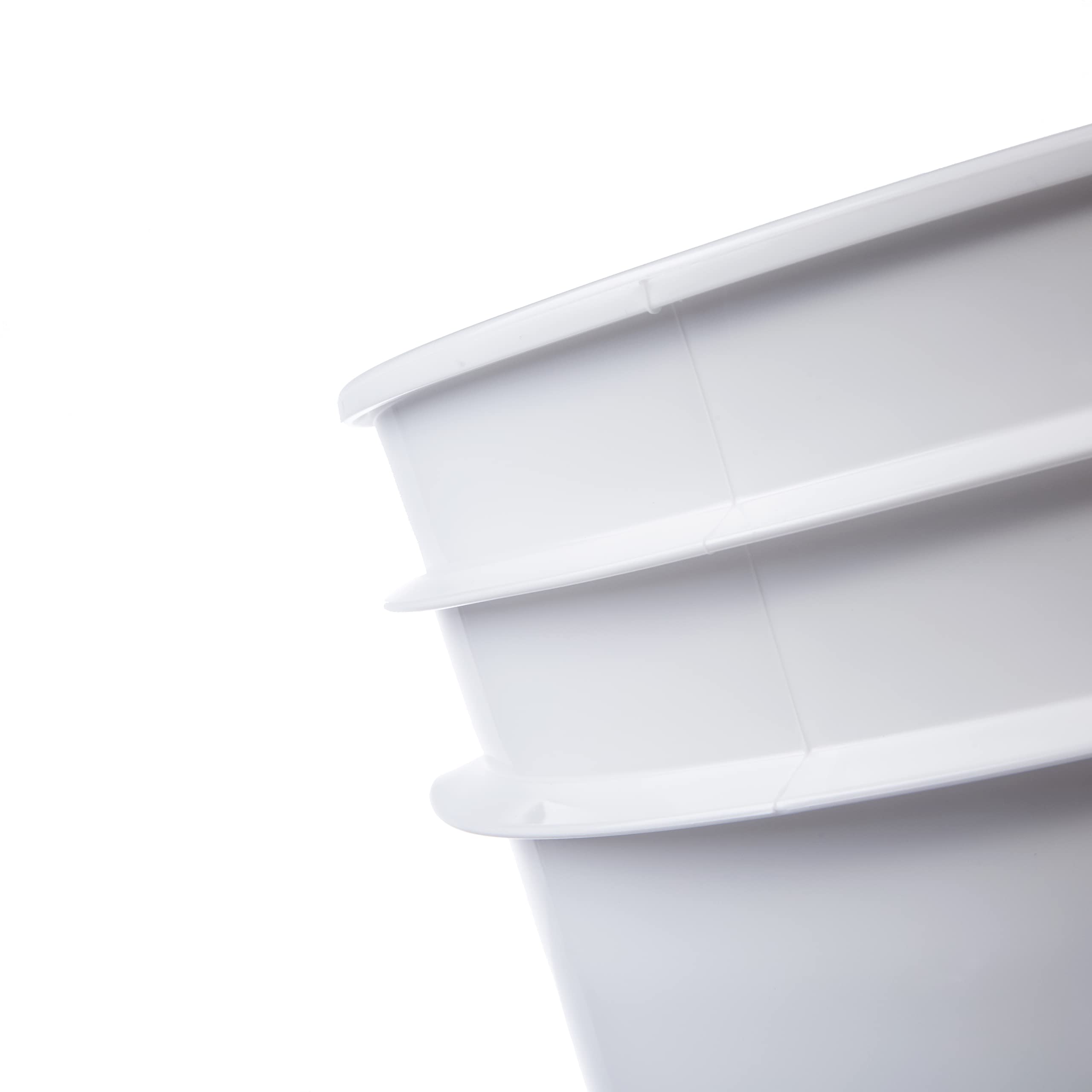 **Premium 3.5 Gallon White Bucket with Spouted Lid – 4 Pack – Durable & Leak-Proof for Home, Garden, and DIY Projects**    *(Use Cases: Perfect for paint mixing, gardening, cleaning supplies storage, and construction projects.)*