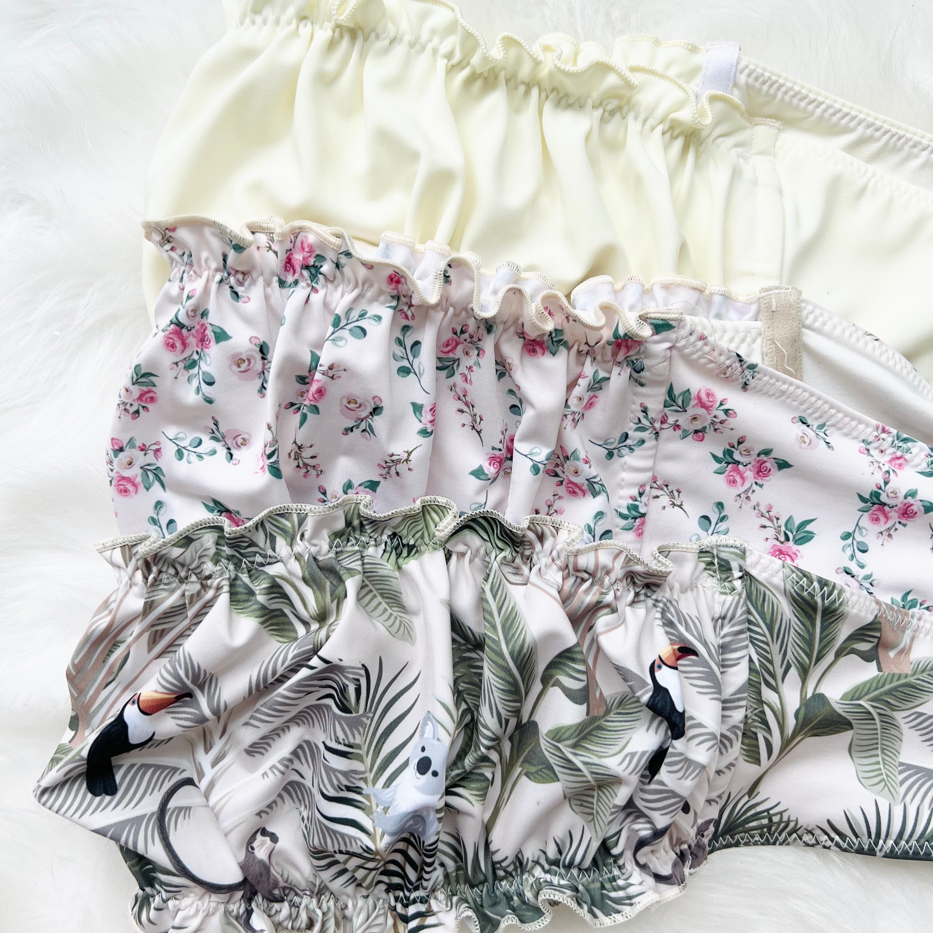 Mi Cielo Bandeau Bikini Set - Qué Será Swim | Women's Floral Print Two Piece Swimsuit for Beach Vacation & Pool Party