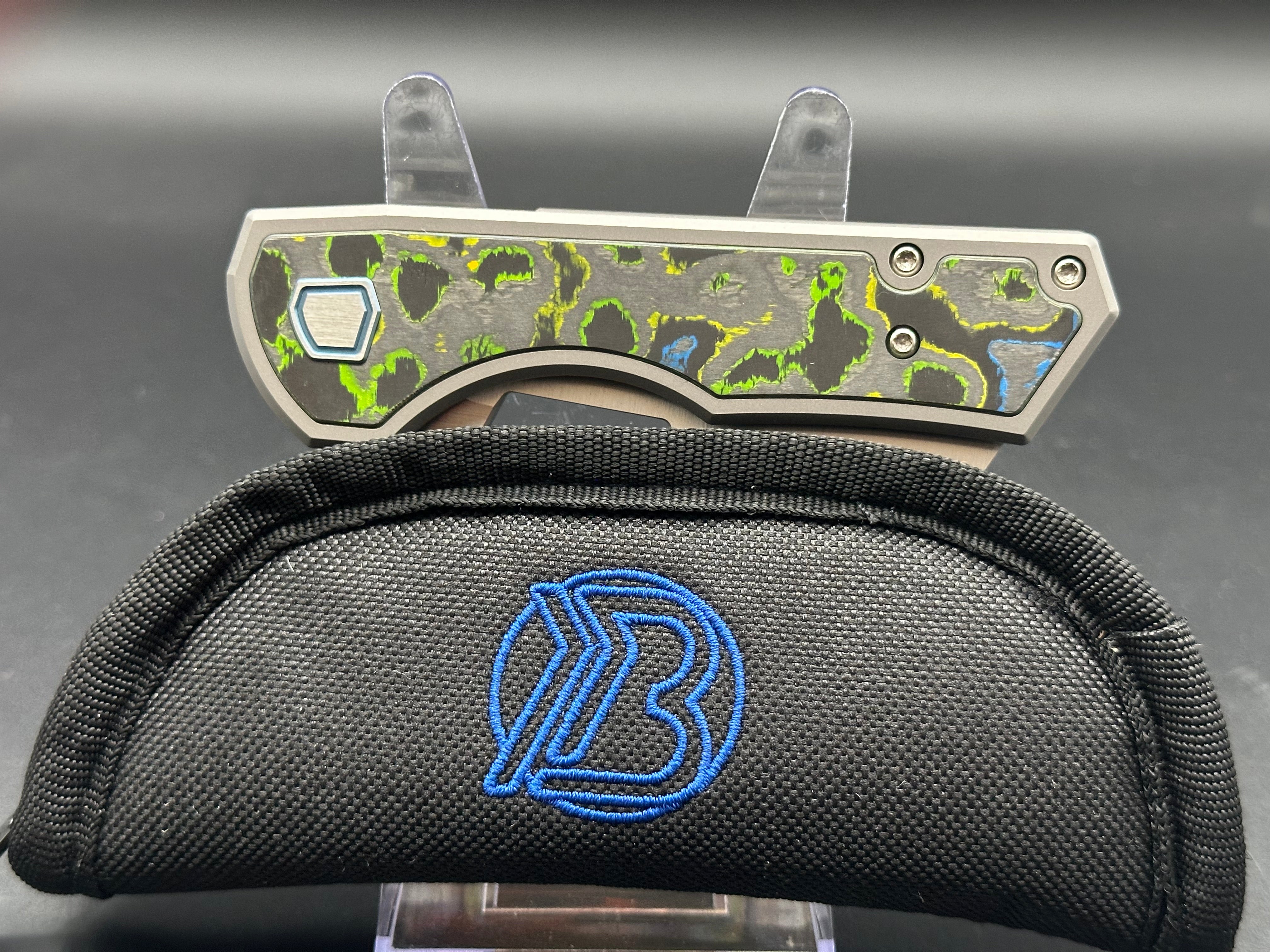 Brian Brown Yeager M V3 Titanium Folding Knife - Non-Flipper, Gecko Camo Carbon Inlays, Satin Blade (AE Exclusive) - EDC, Outdoor, Tactical, Survival, Camping, Hunting Gear