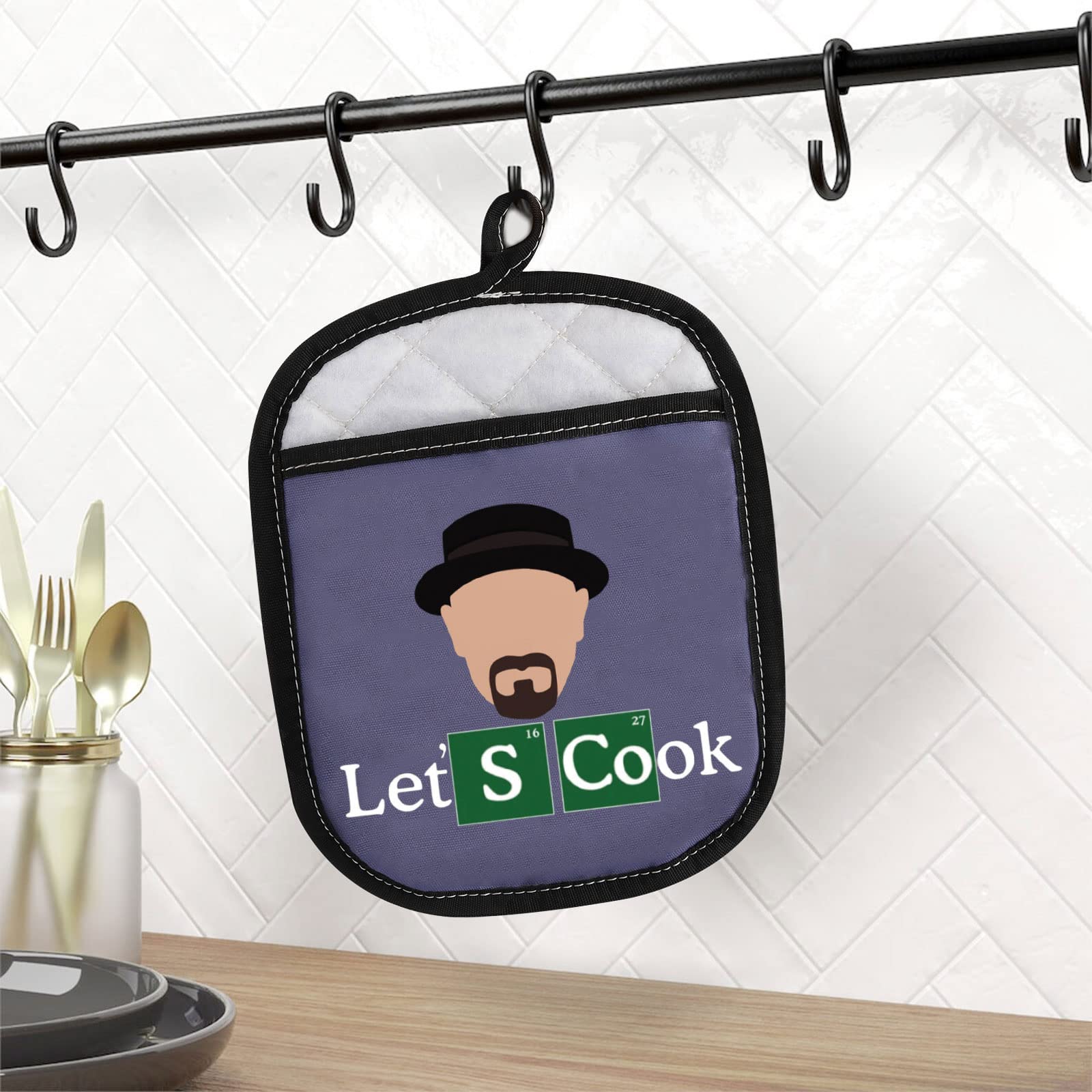 Funny Crime TV Show Oven Mitts & Pot Holders - Best Gifts for TV Show Fans - Heat Resistant BBQ Grilling Gloves for Cooking Enthusiasts - Perfect for Friends & Family - Ideal for Kitchen Use, BBQ Parties, and Cooking Shows