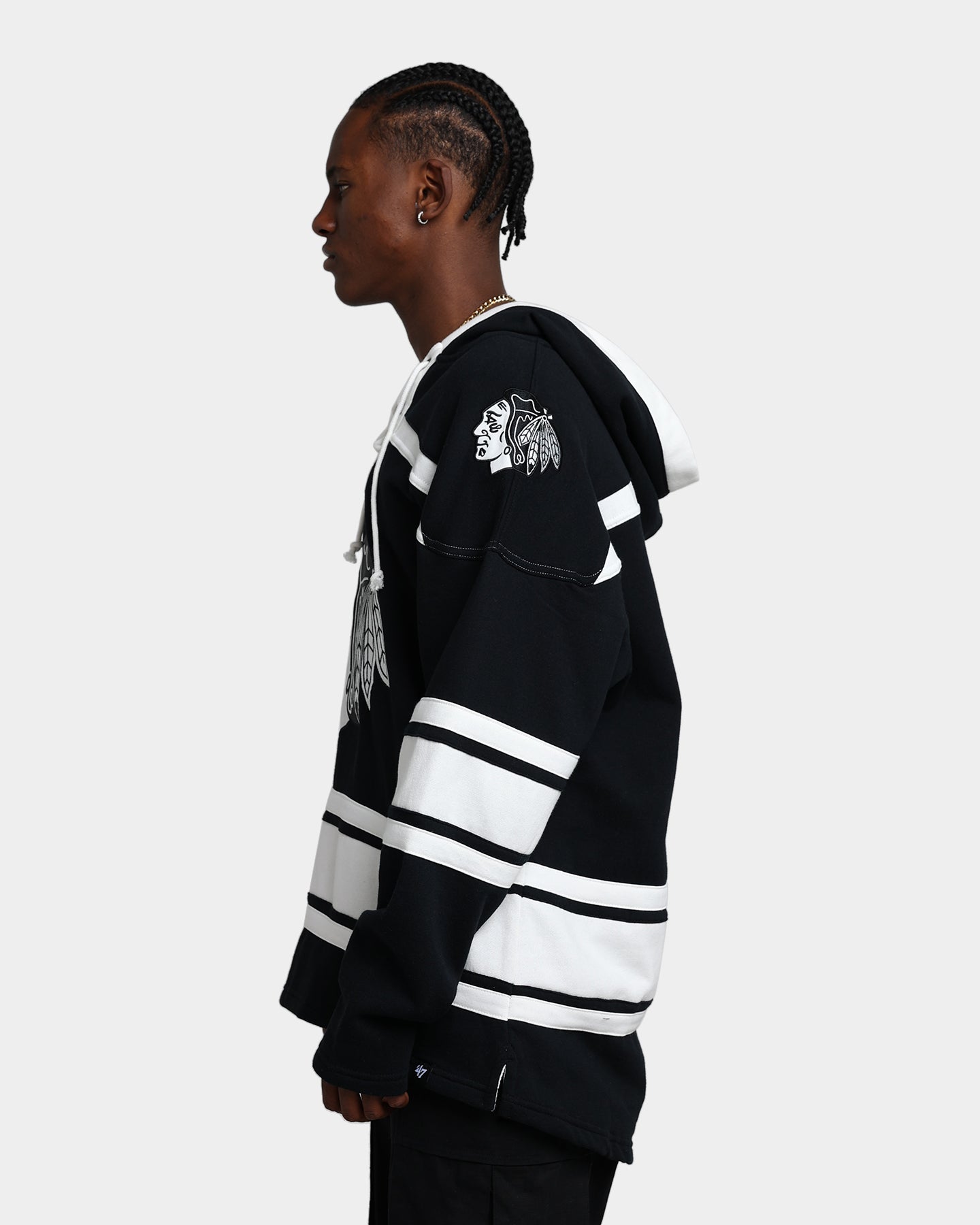 47 Brand Chicago Blackhawks Superior Lacer Hoodie - Men's Pullover Sweatshirt with Lace-Up Front | Winter Warm Fleece Lined | Casual Streetwear & Game Day Outfit