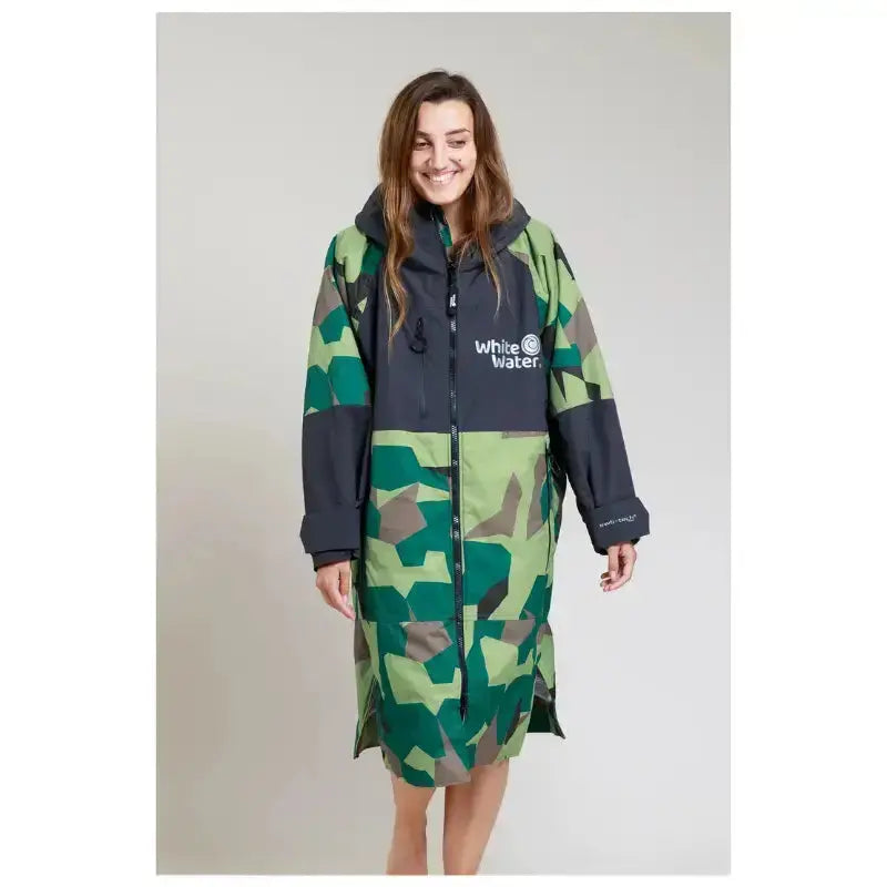 Unisex Camo Swimming Robe for Adults - Waterproof Hard Shell Quick-Dry Beach Cover Up | Perfect for Pool, Beach, Surfing & Outdoor Activities