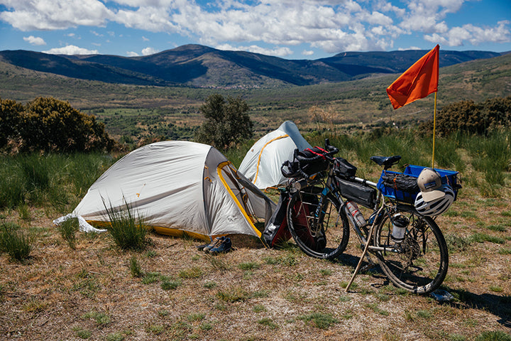 Blackburn Outpost Frame Bag - Waterproof Bike Frame Bag for Cycling, Hiking & Outdoor Adventures - Compact Storage for Essentials