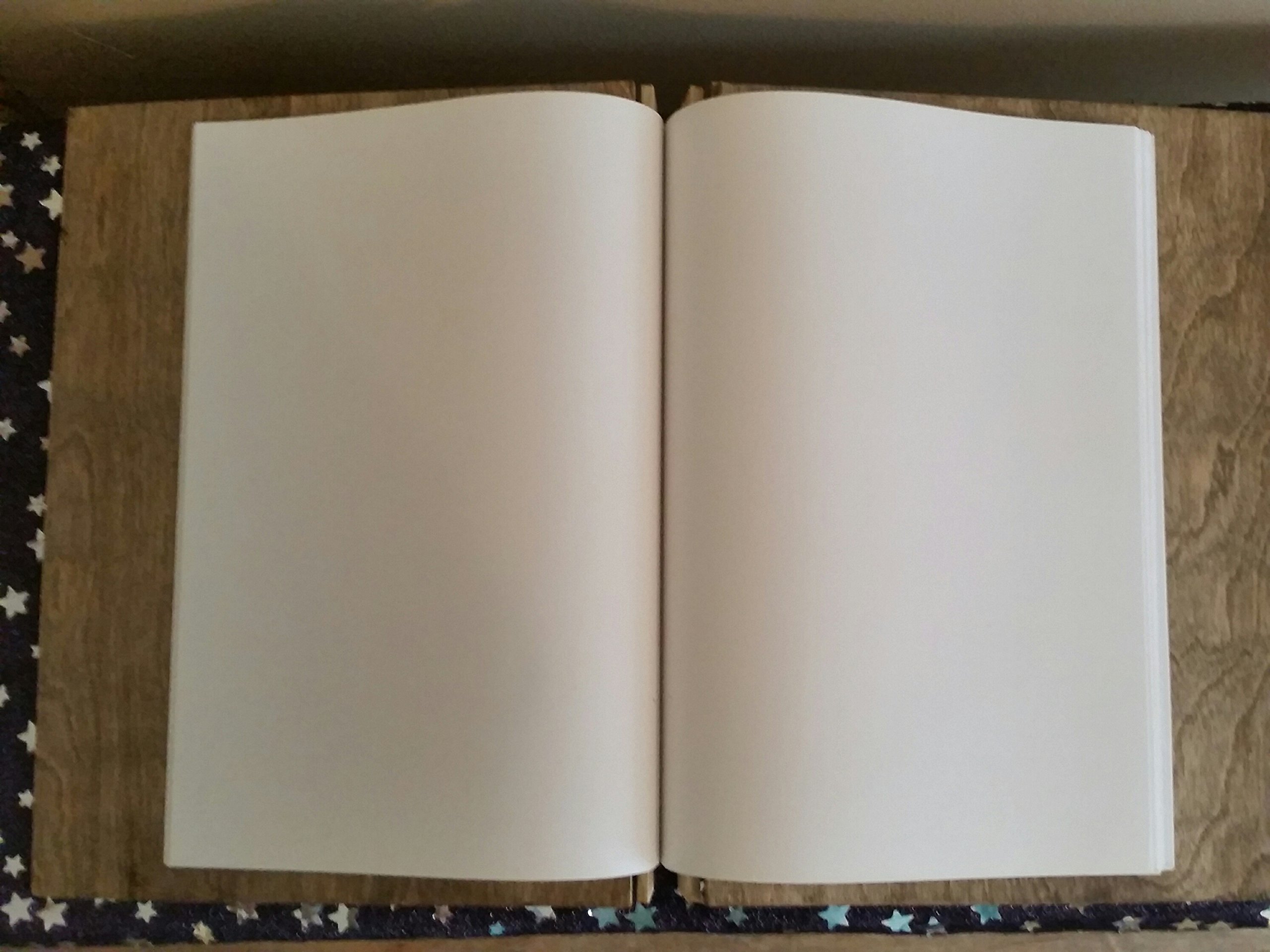 Book of Shadows Triquetra Expandable Journal - Witchcraft, Wicca & Pagan Grimoire for Spells, Rituals & Note-Taking - Perfect Gift for Witches & Spiritual Practitioners