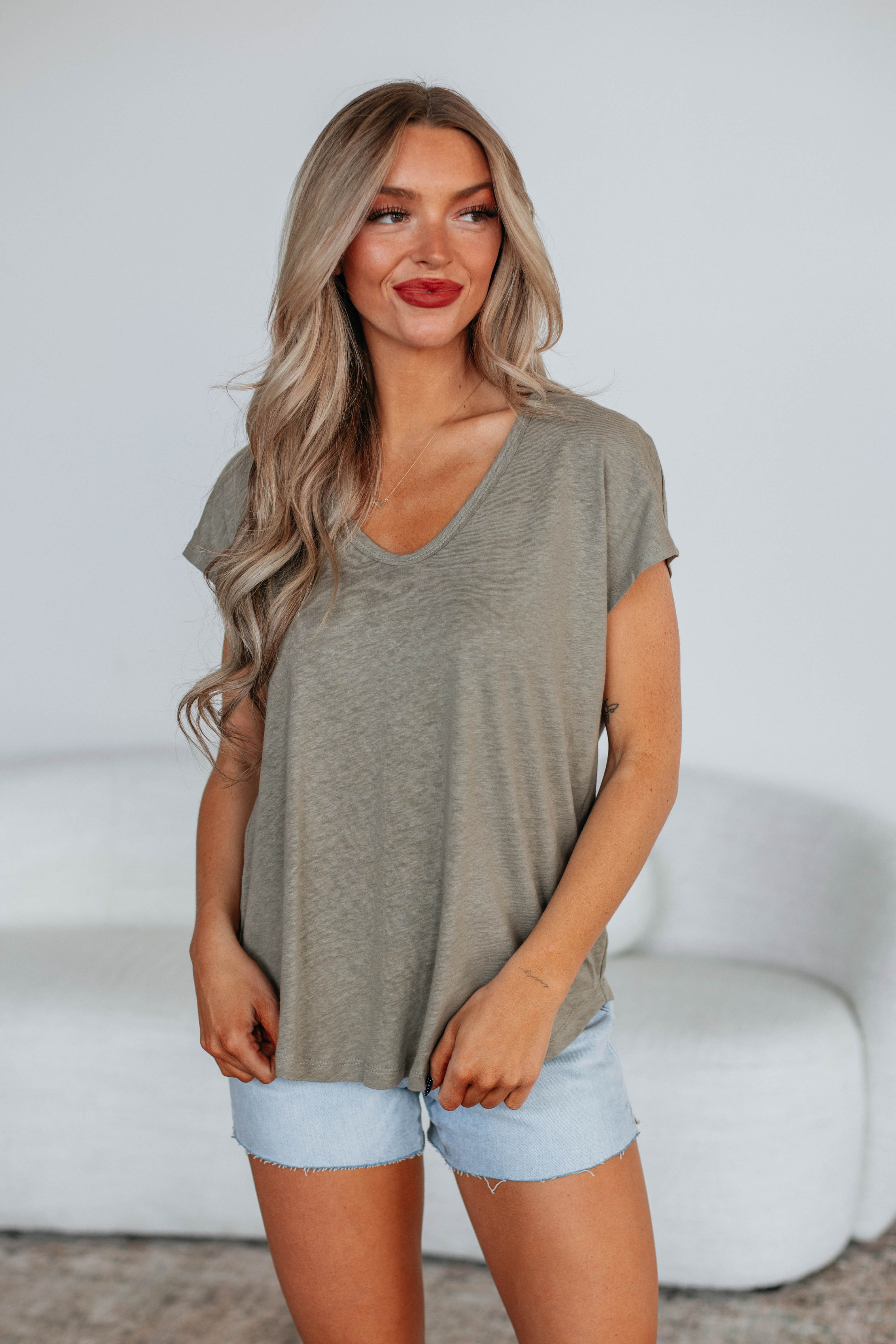 Arden Women's Linen Blouse - Artichoke Green | Breathable Summer Tops for Casual Outings & Beach Vacations