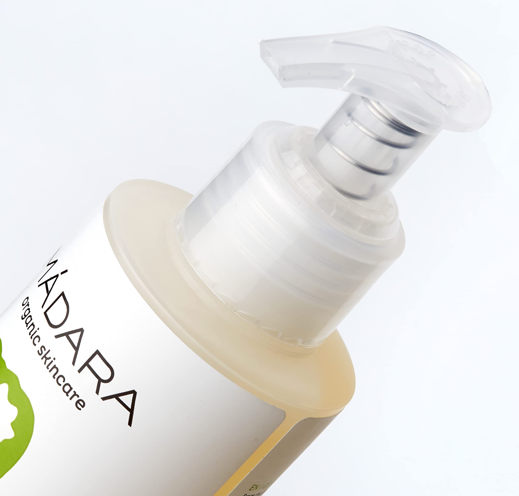 MÁDARA Organic Baby Shower Gel with Oats & Chamomile - Gentle Cleansing for Newborns & Sensitive Skin - Perfect for Daily Bath Time & Baby Care Routine
