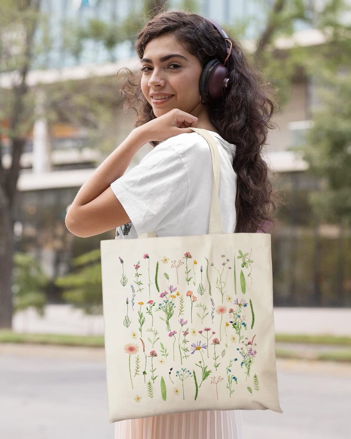 Stylish Aesthetic Canvas Tote Bag for Women - Reusable Cotton Shopping Bag for Beach, Grocery & Daily Use - Trendy Eco-Friendly Shoulder Bag for Work, Travel & Casual Outings