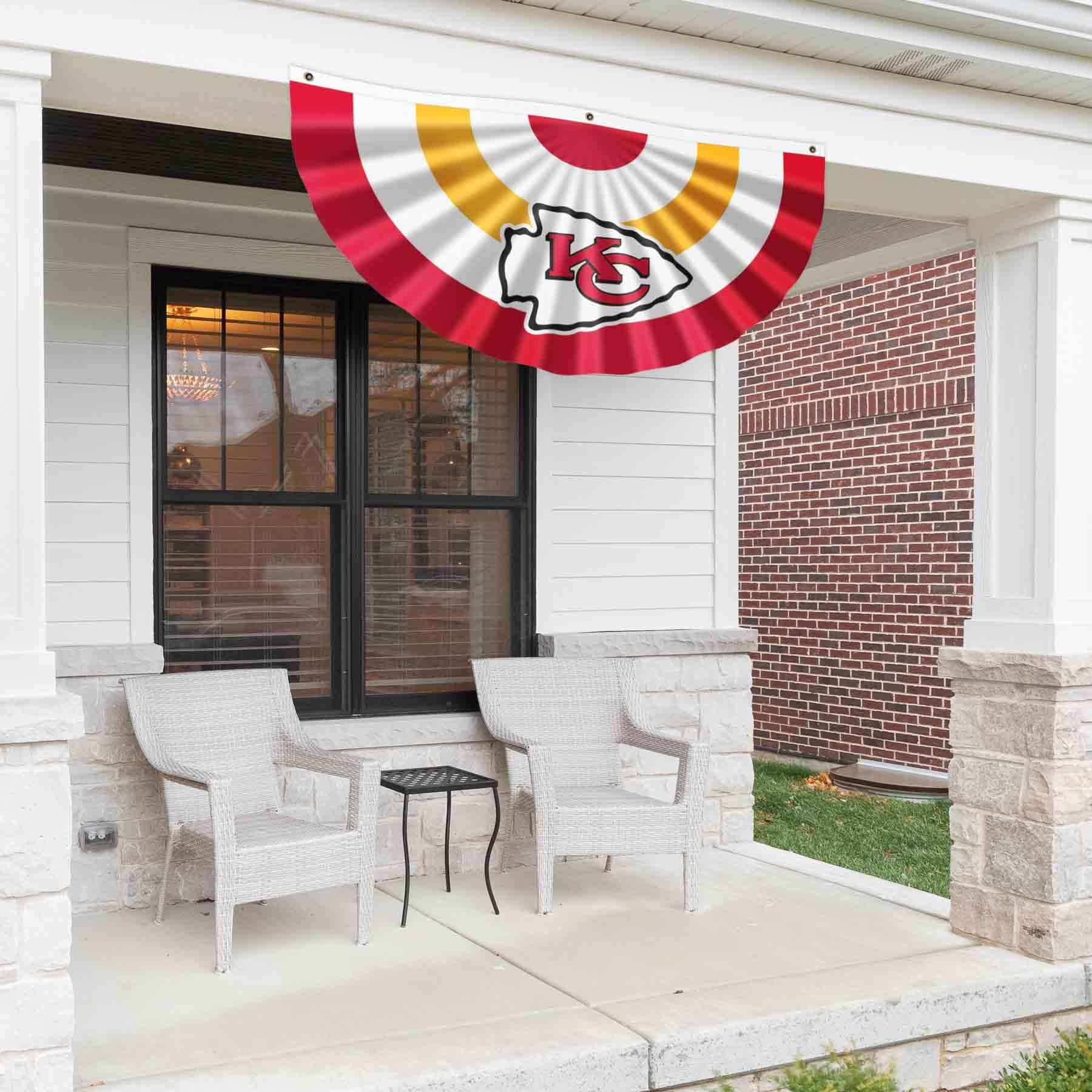 WinCraft Kansas City Chiefs Bunting Pleated Fan Banner - NFL Team Spirit Decoration for Game Day, Tailgate Parties & Home Decor