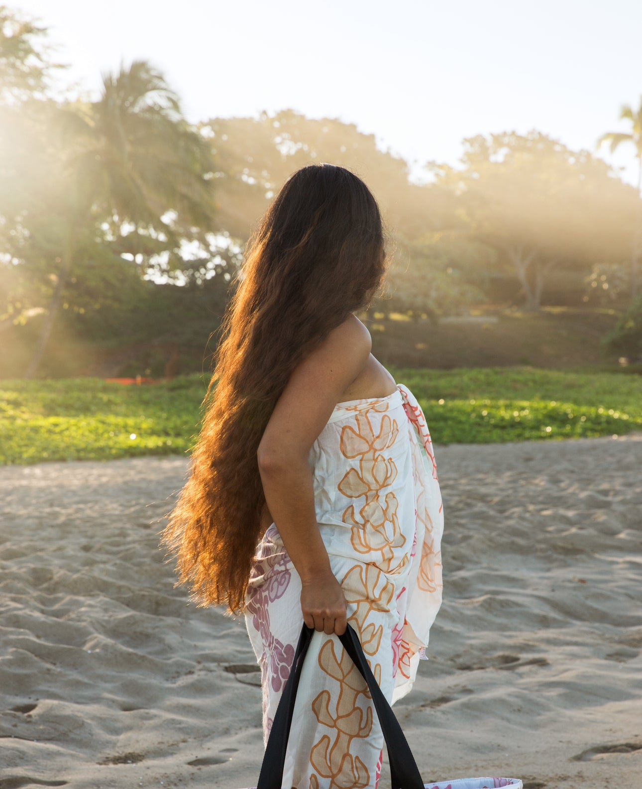 Forever Lei Pareo - Stylish Beach Wrap for Women, Boho Cover Up, Lightweight & Versatile Summer Scarf - Perfect for Beach, Pool, Vacation & Outdoor Activities