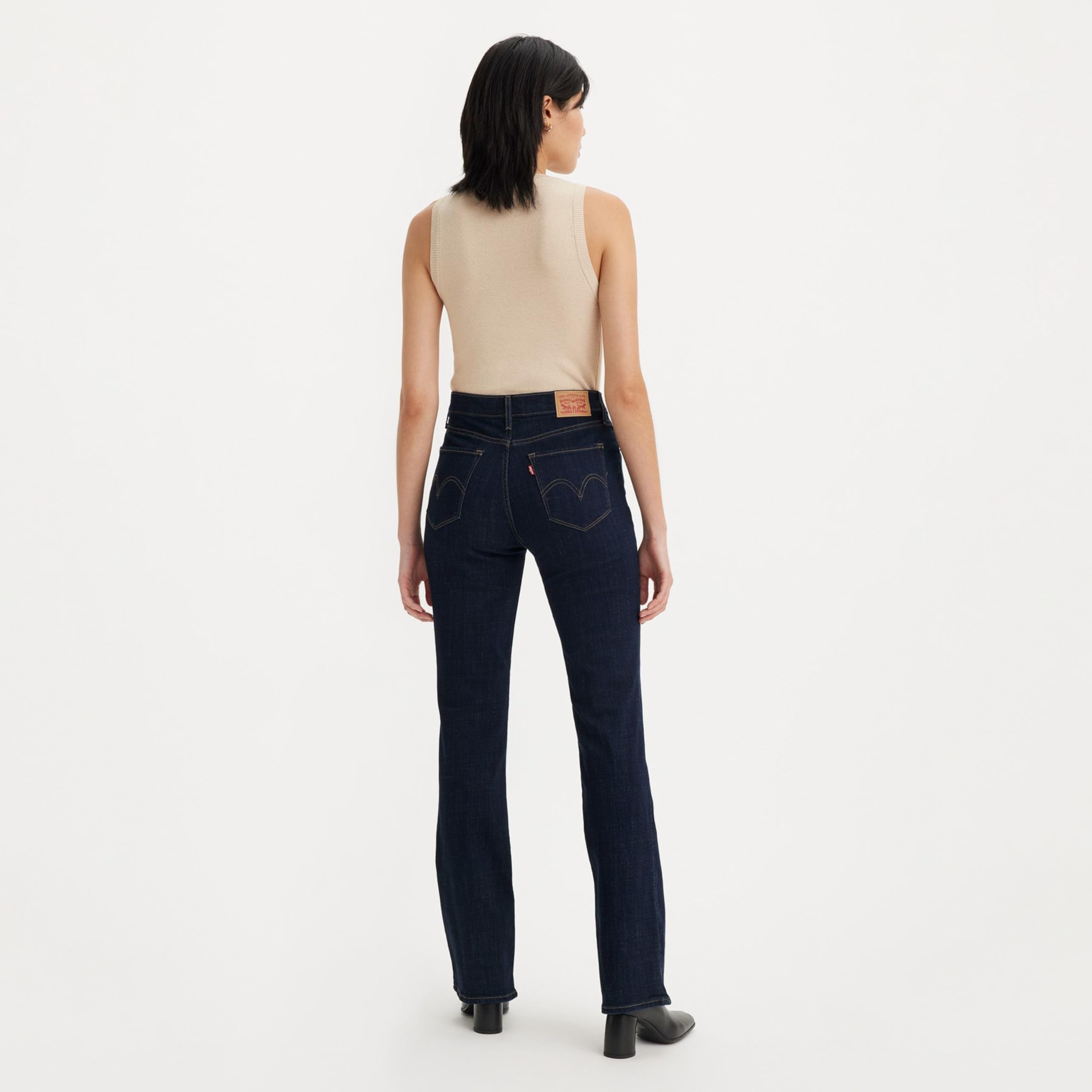 Levi's Women's Classic Bootcut Jeans - Comfortable Stretch Denim Pants for Casual Wear & Everyday Outfits