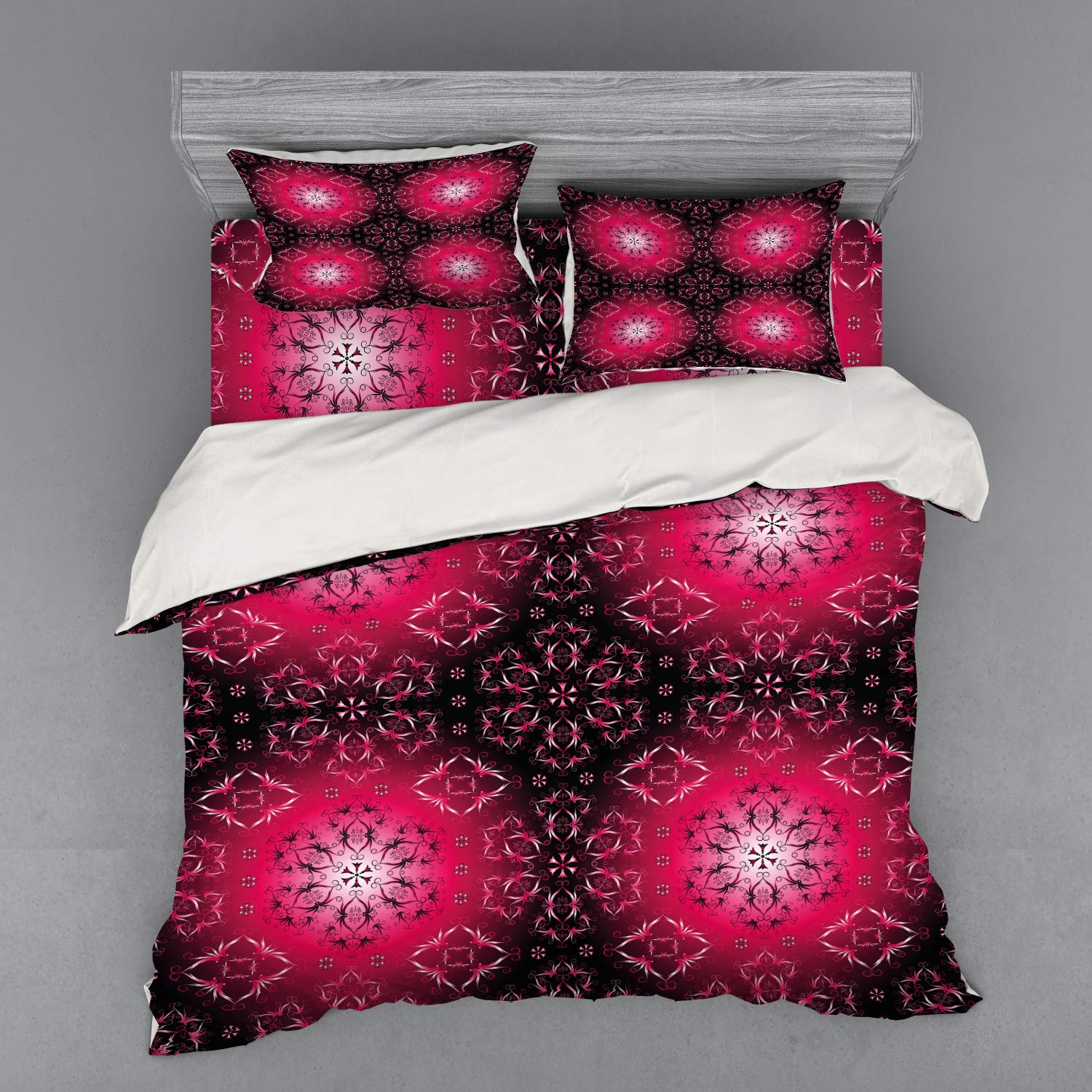 Ambesonne Purple Mandala Duvet Cover Set - Vintage Psychedelic Bohemian Bedding 4-Piece Set with Pillow Shams & Fitted Sheet, King Size in Maroon & Hot Pink | Perfect for Boho Chic Bedrooms, Guest Rooms & Meditation Spaces