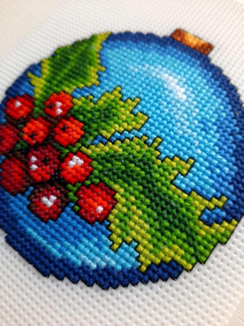116CS Counted Cross Stitch Kit - Christmas Ornaments DIY Embroidery Set for Holiday Decorations & Handmade Gifts | Perfect for Tree Decor, Stocking Stuffers & Festive Home Crafts
