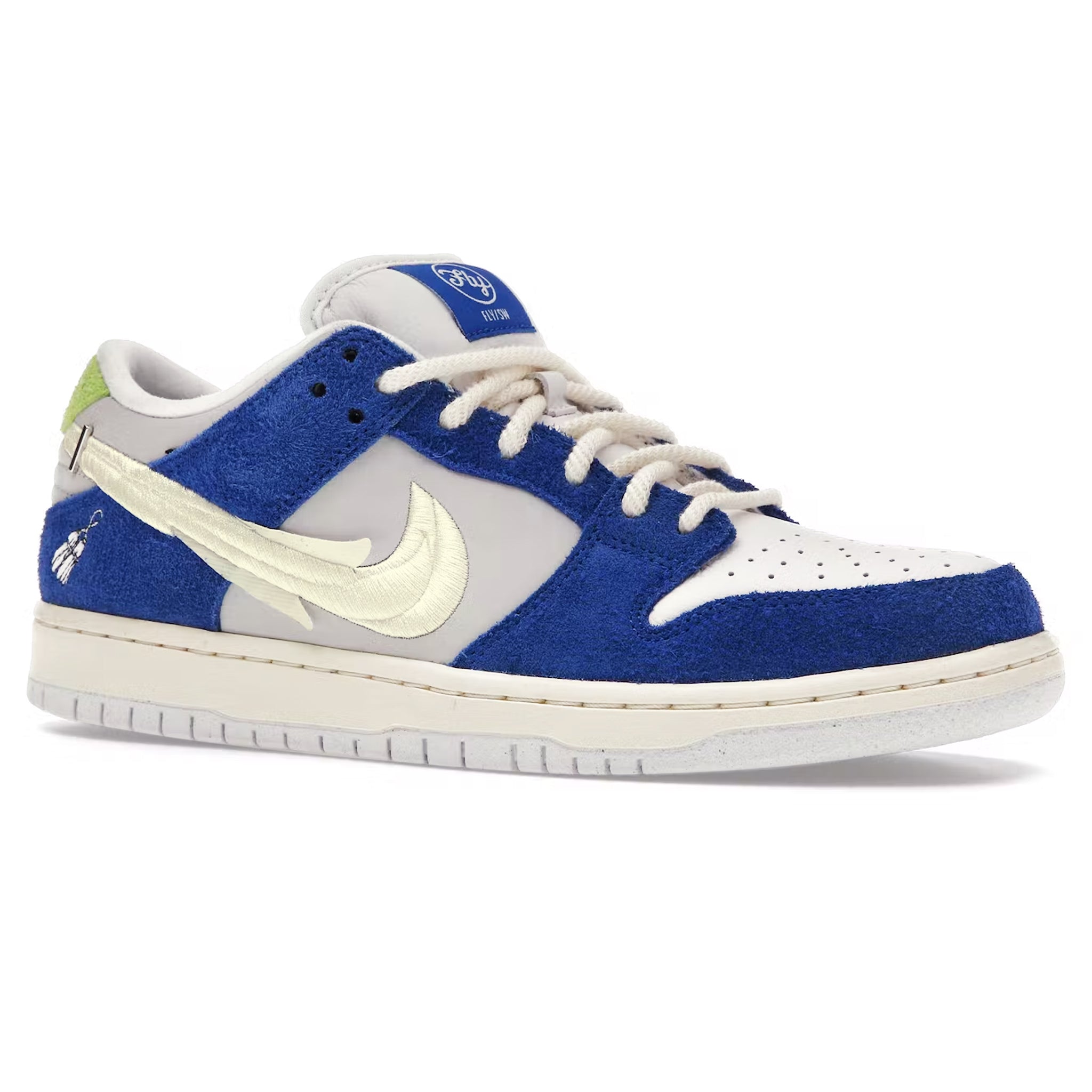 Fly Streetwear x Nike SB Dunk Low Pro Gardenia Sneakers - Men's Skateboarding Shoes for Street Style & Urban Fashion - Perfect for Skating, Casual Wear & Sneaker Collectors