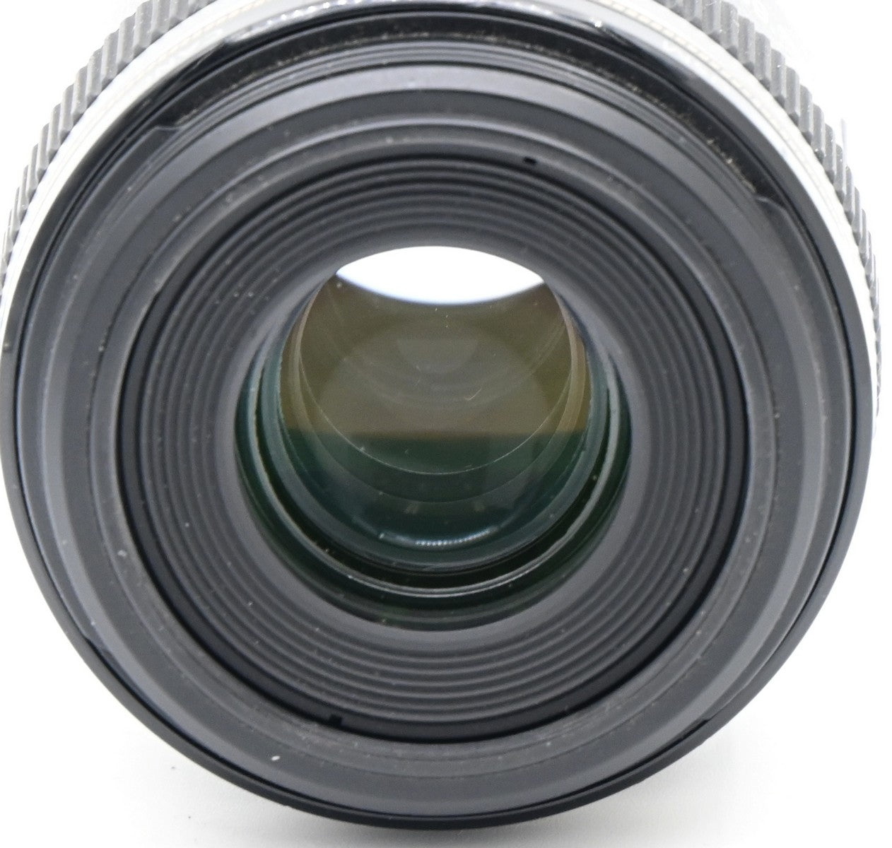 Used Canon EF-S 60mm f/2.8 Macro USM Lens for DSLR Cameras - Perfect for Close-Up Photography, Product Shots & Nature Macro Shooting