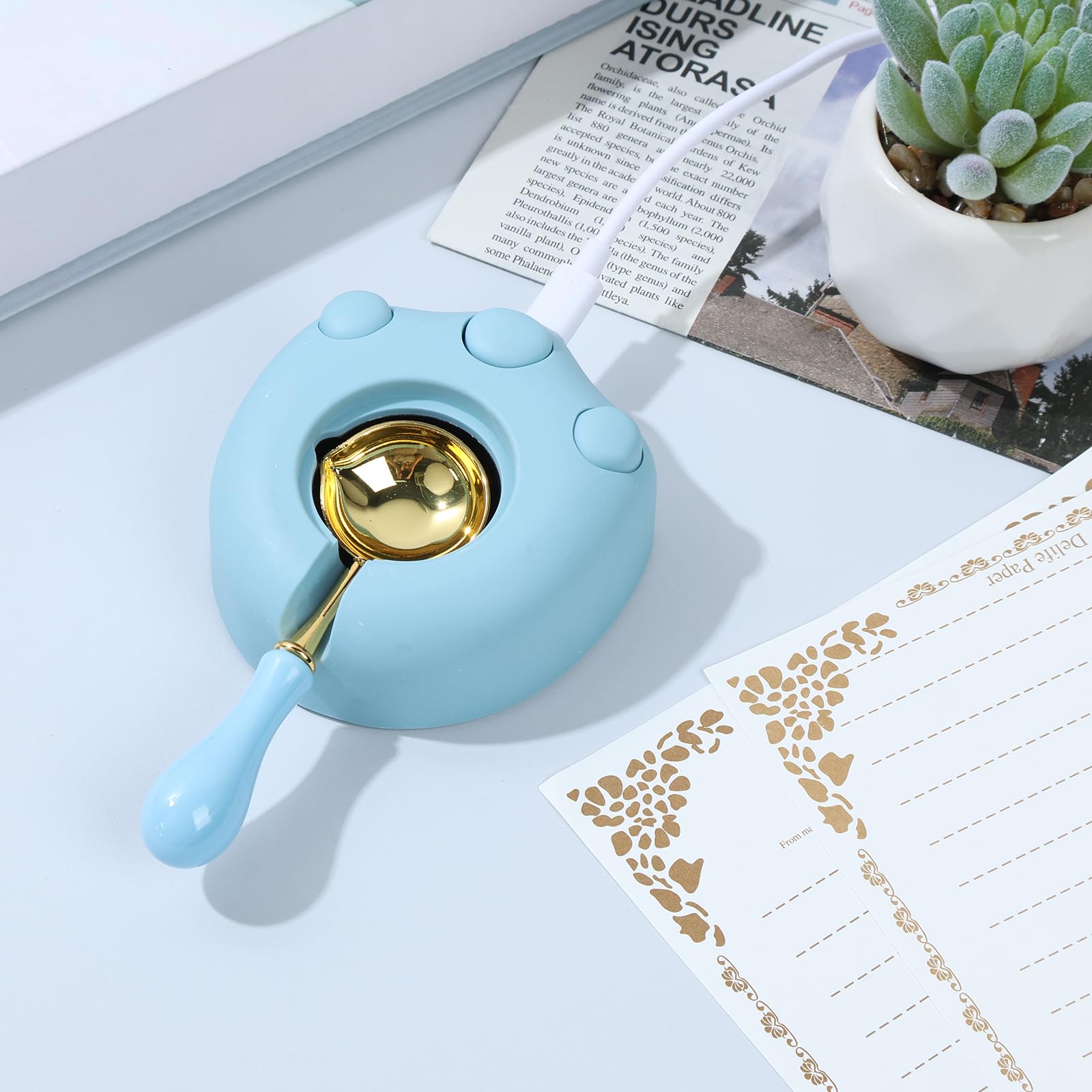 USB Powered Wax Seal Warmer - Fast Heating Wax Stamp Melter with Spoon for Sealing Letters, Invitations & DIY Crafts - Compact & Easy to Use Wax Seal Tool for Wedding, Scrapbooking & Gift Wrapping