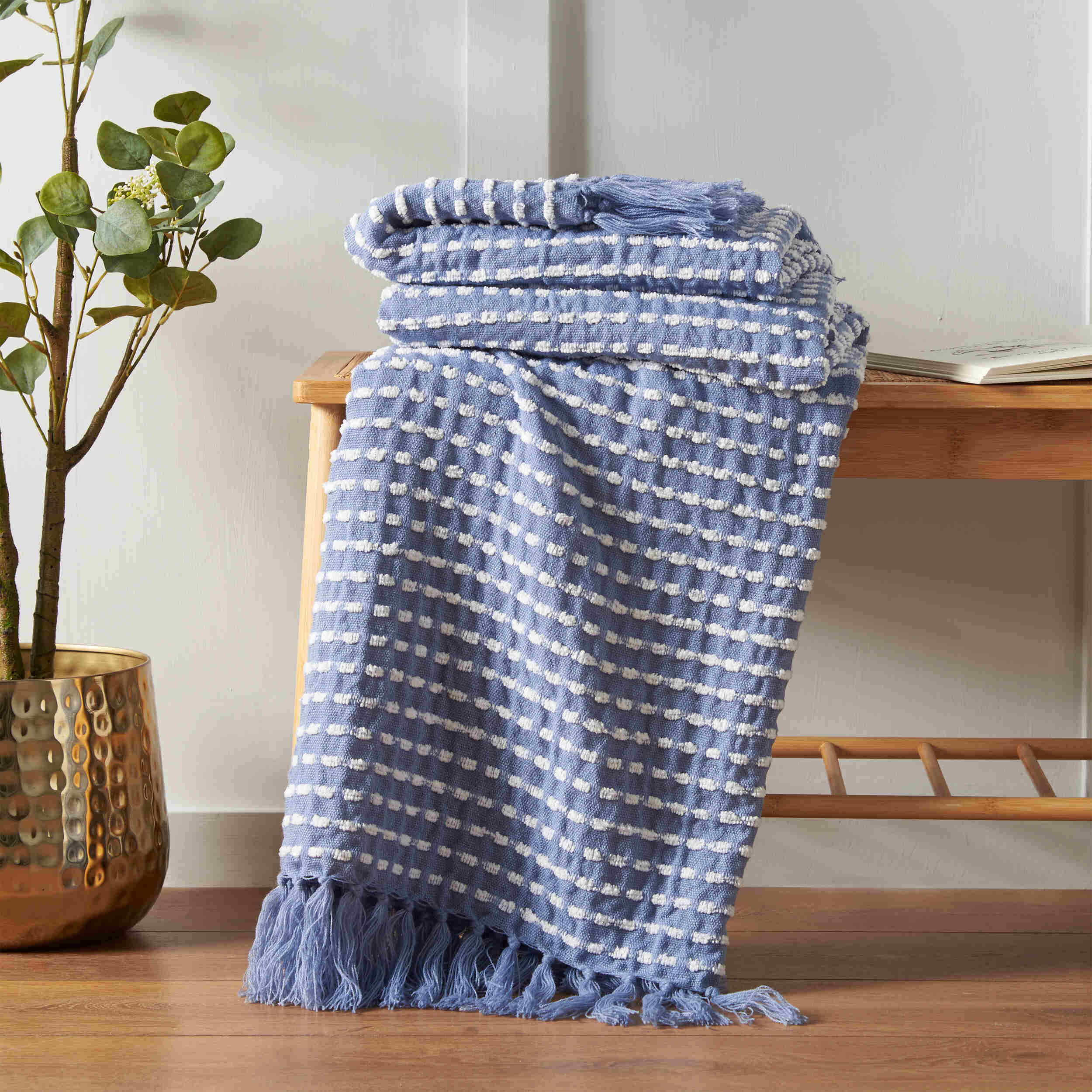 Catherine Lansfield Stab Stitch Throw Blanket - Soft Blue Cozy Knit Afghan for Sofa, Bed & Couch - Perfect for Living Room, Bedroom & Home Decor