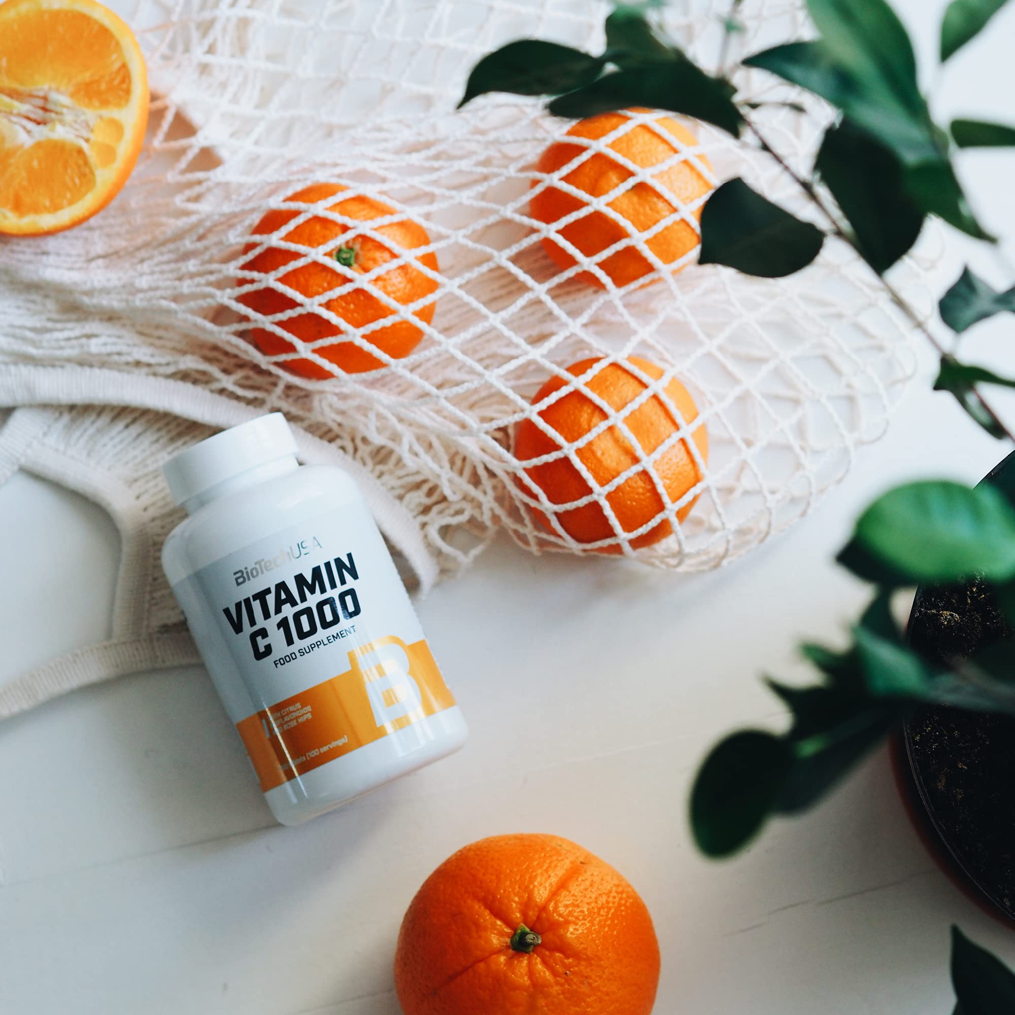 BioTechUSA Vitamin C 1000mg - 100 Tablets for Immune Support & Antioxidant Protection - Daily Supplement for Adults - Boost Energy & Skin Health - Perfect for Cold Season & Gym Recovery