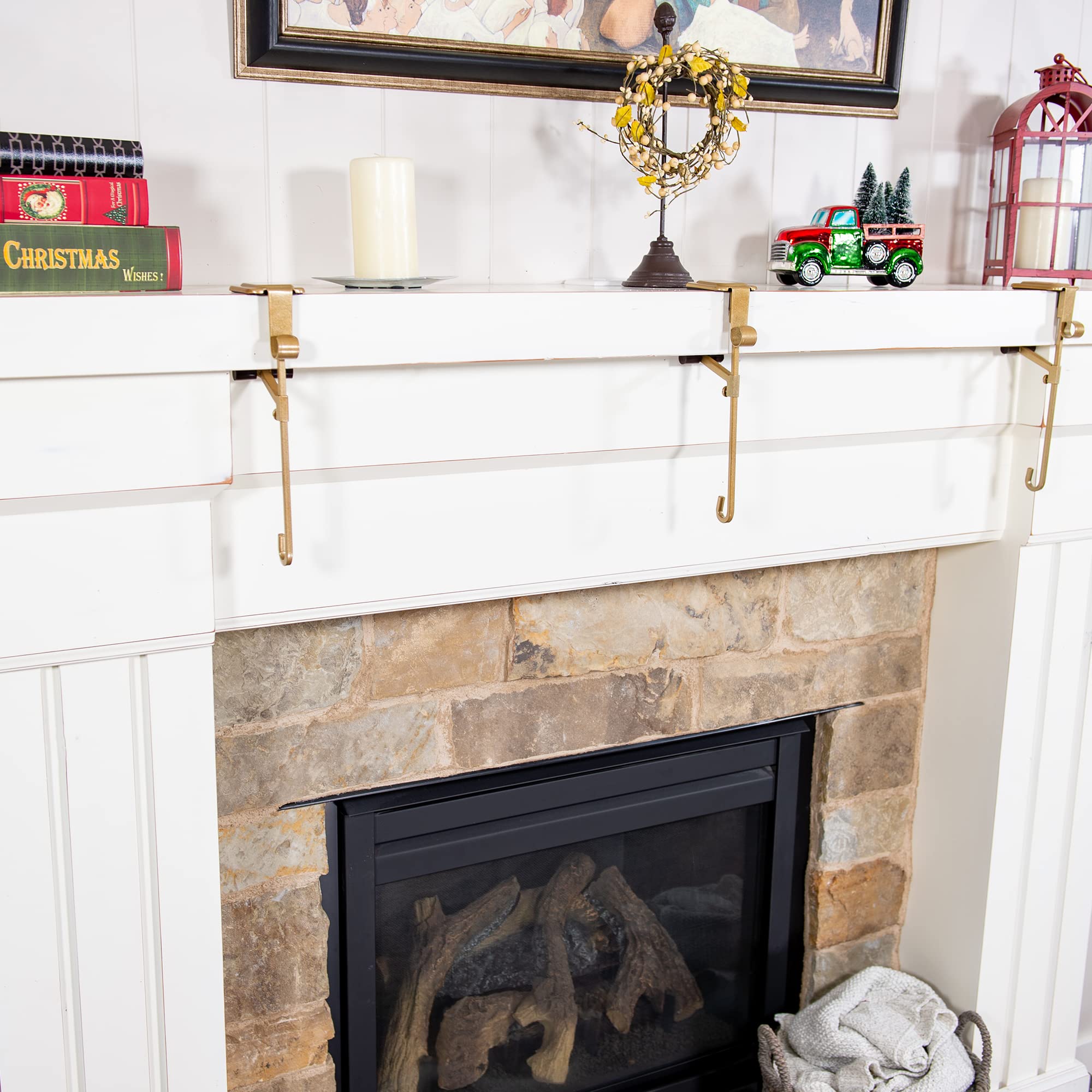 Northlight Set of 3 Gold Christmas Mantle Hangers for Garland & Stockings - 6.5