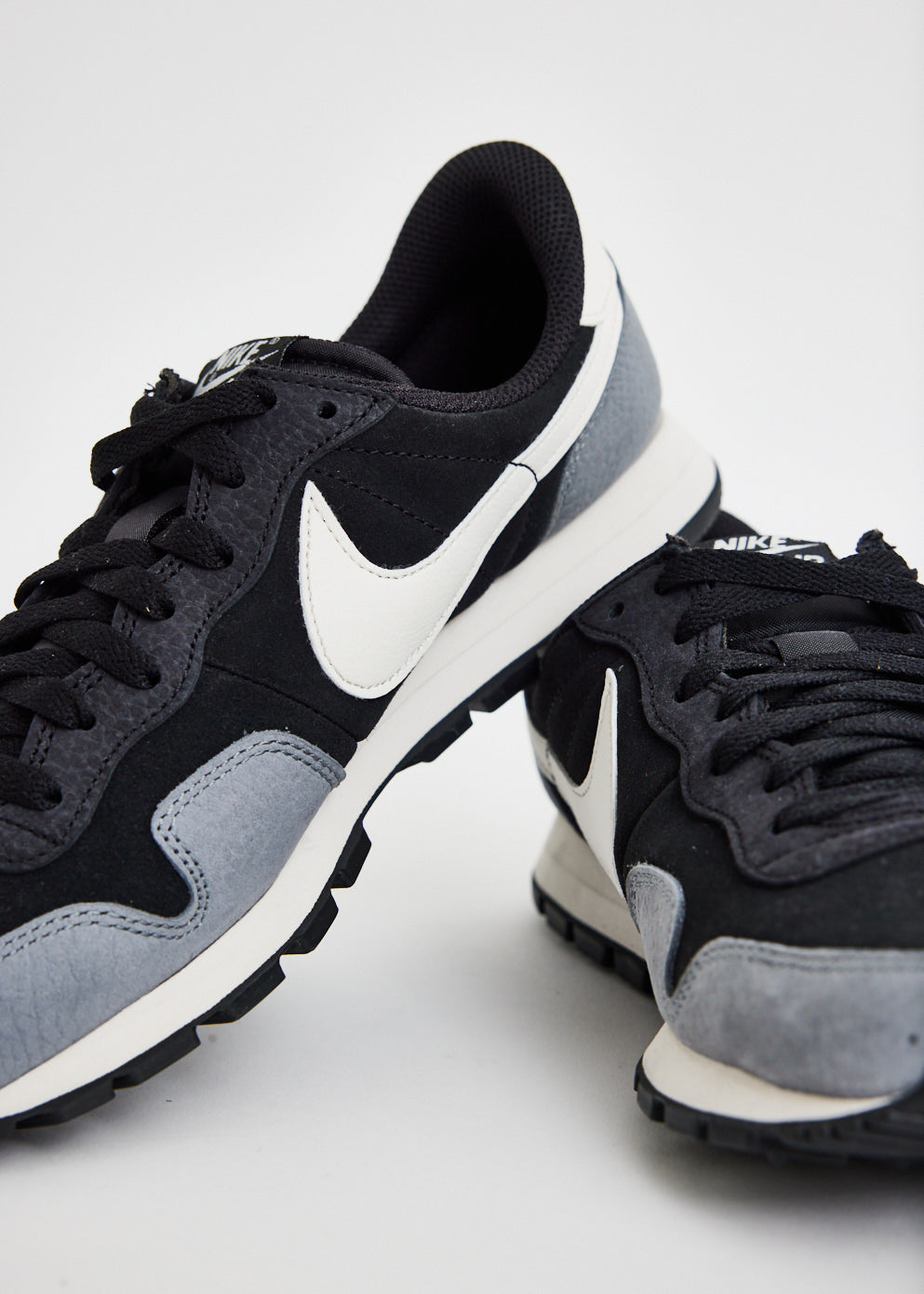 Nike Air Pegasus 83 PRM Men's Running Shoes - Lightweight Cushioned Sneakers for Jogging, Gym Workouts & Everyday Wear