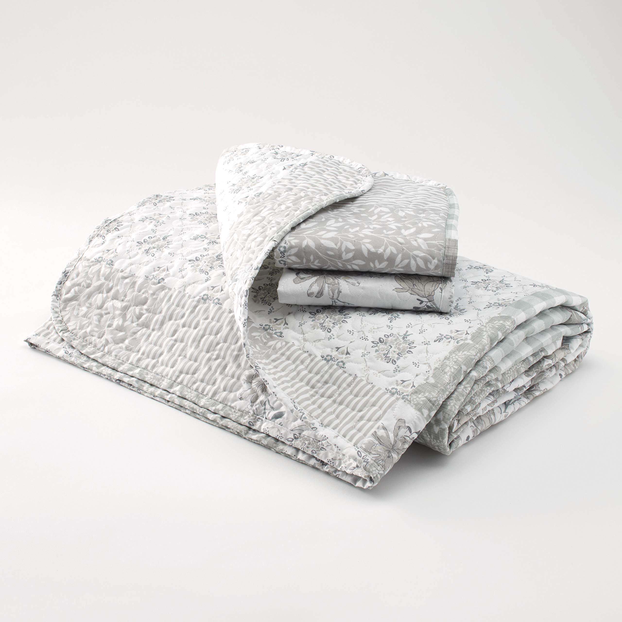 Lakeside Collection Grey Country Quilt Bed Set with 2 Pillow Shams - Twin Size Farmhouse Bedding for Cozy Bedroom Decor