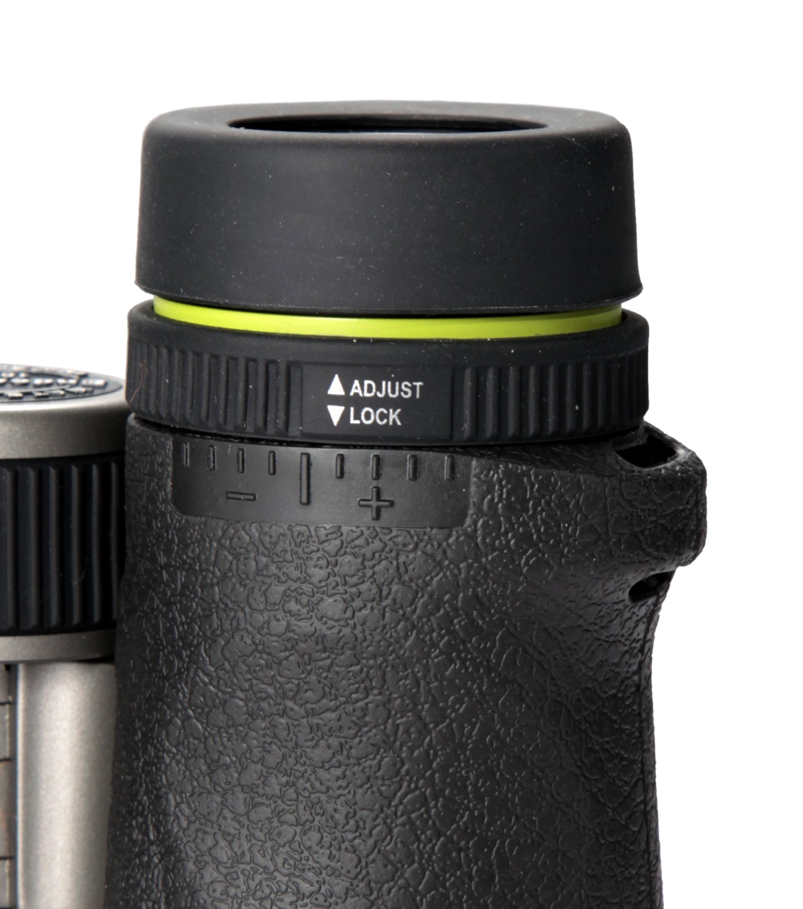 Vanguard Endeavor ED 8x42 Waterproof Binoculars - High Performance HD Optics for Bird Watching, Hunting & Outdoor Adventures - Includes Protective Carrying Case