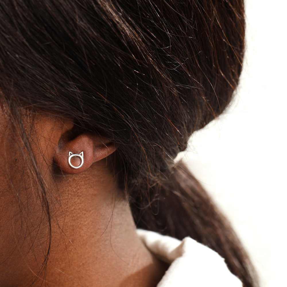 Cute Kitten Stud Earrings for Women - Dainty Cat Studs Jewelry Gift for Cat Lovers - Perfect for Everyday Wear, Parties & Gifts