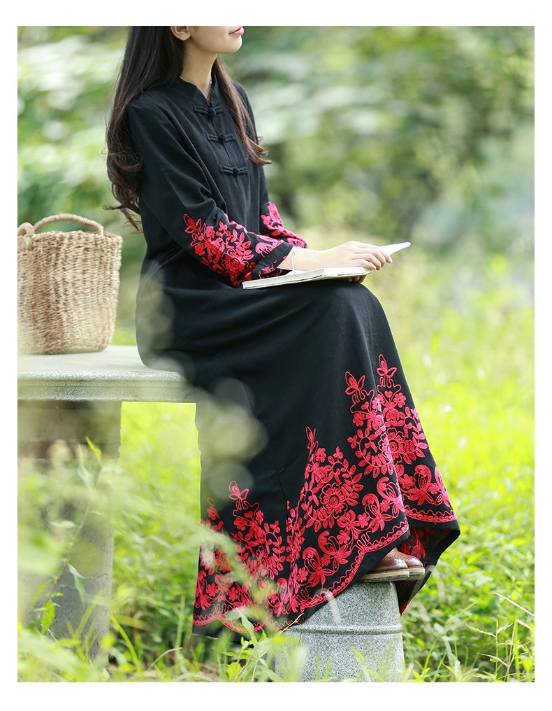 Chinese Style Floral Embroidery Women's Casual Maxi Dress - Long Sleeve Bohemian Elegant Dress for Spring Summer Wedding Party & Vacation