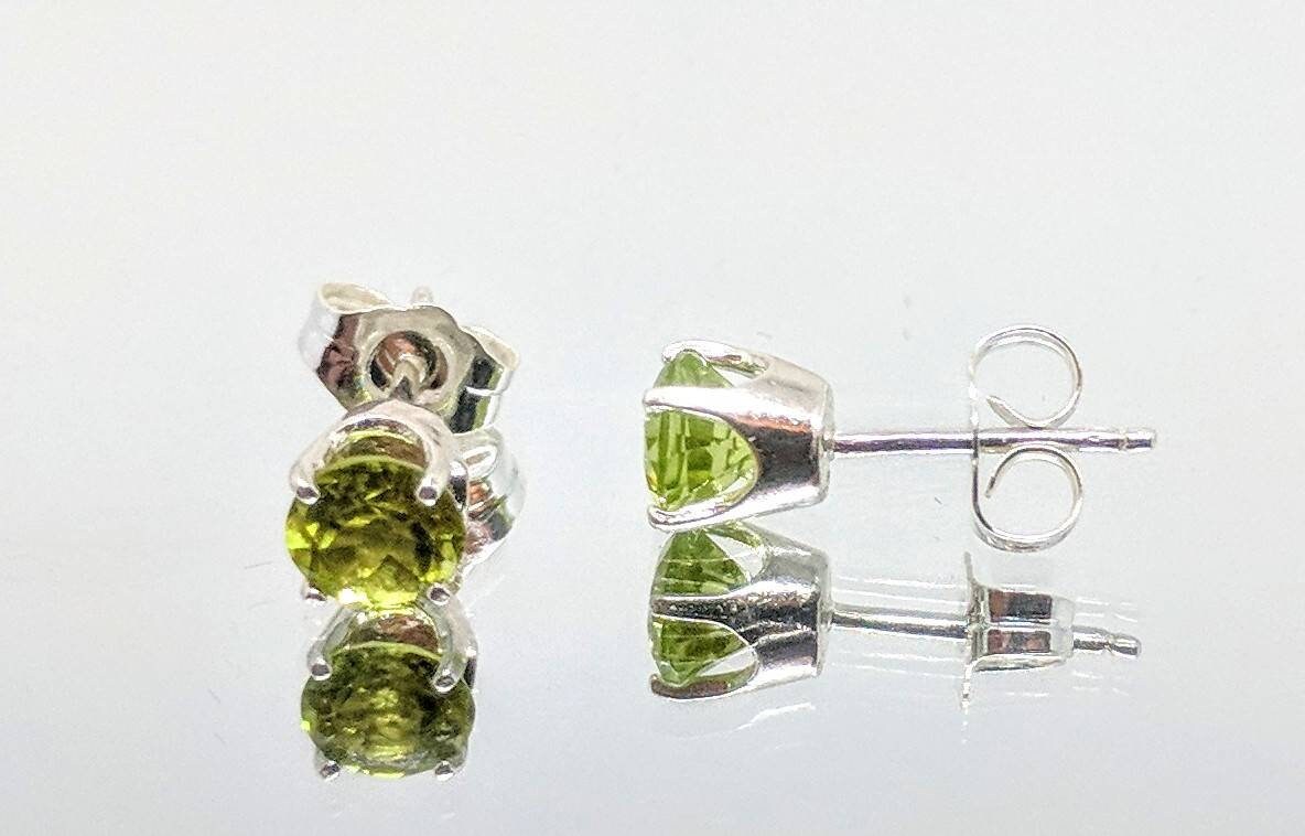 Natural Peridot Round Stud Earrings - 2 6mm Solid Sterling Silver or 14K Gold (Yellow/White/Rose) - August Birthstone Jewelry - Dainty Tiny Earrings for Women - Perfect for Gifts, Birthdays & Everyday Wear